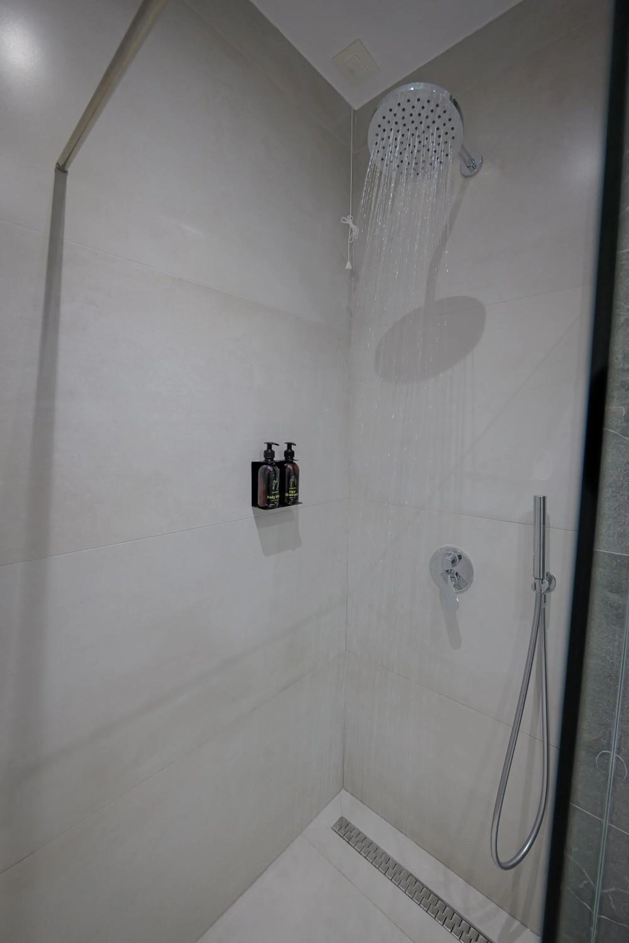 Shower in Hotel Ajden by Mira Mare