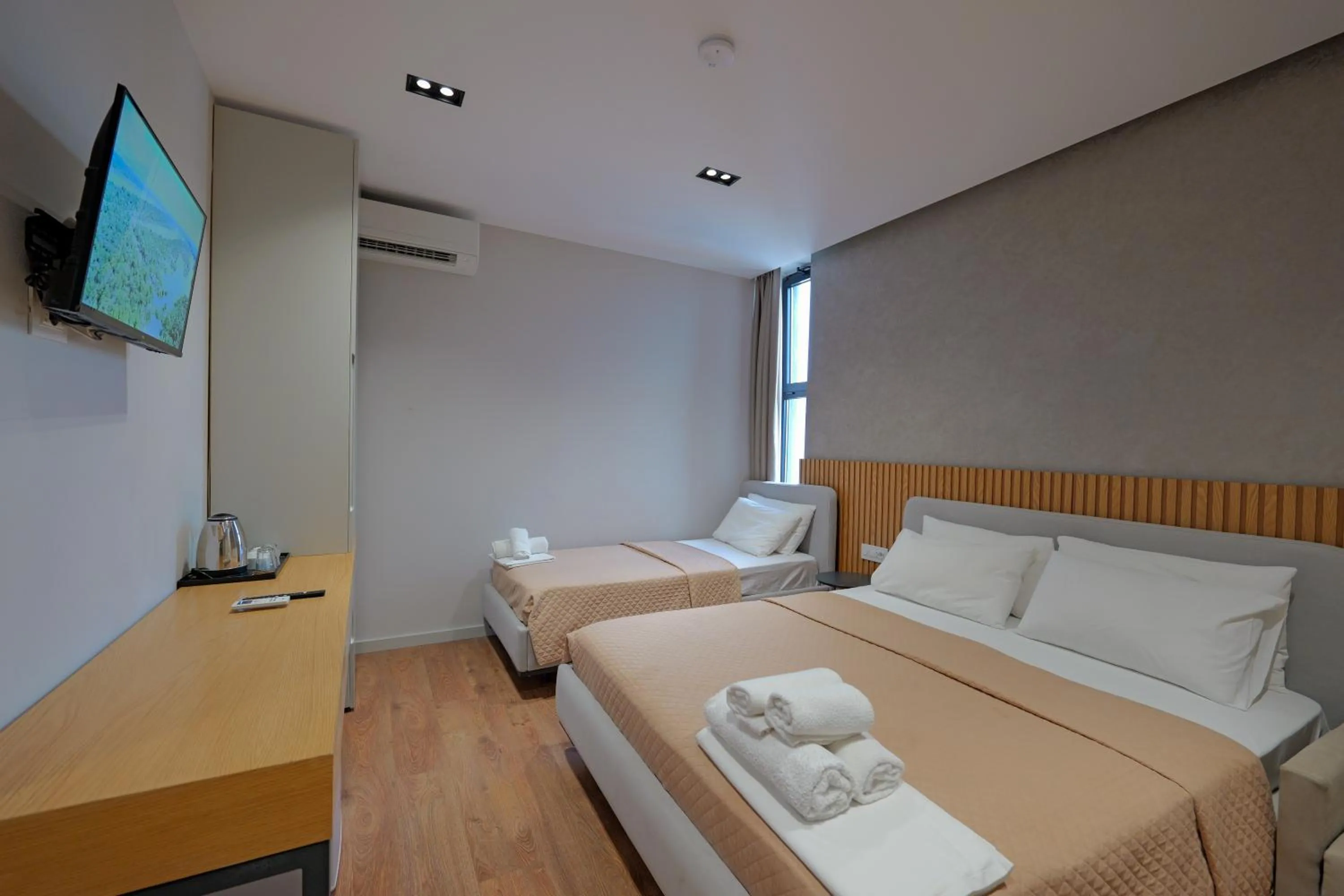 Photo of the whole room, Bed in Hotel Ajden by Mira Mare