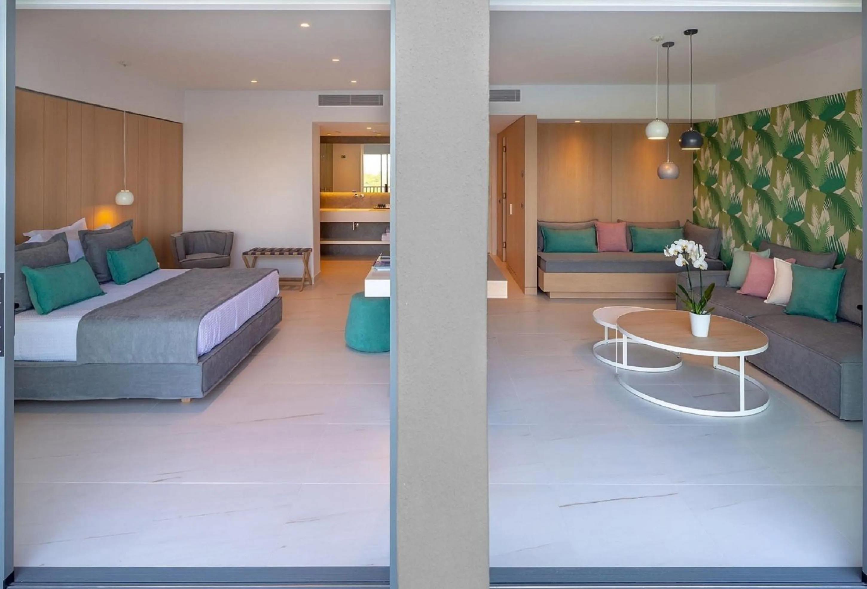 Photo of the whole room, Bed in Skiathos Palace Hotel