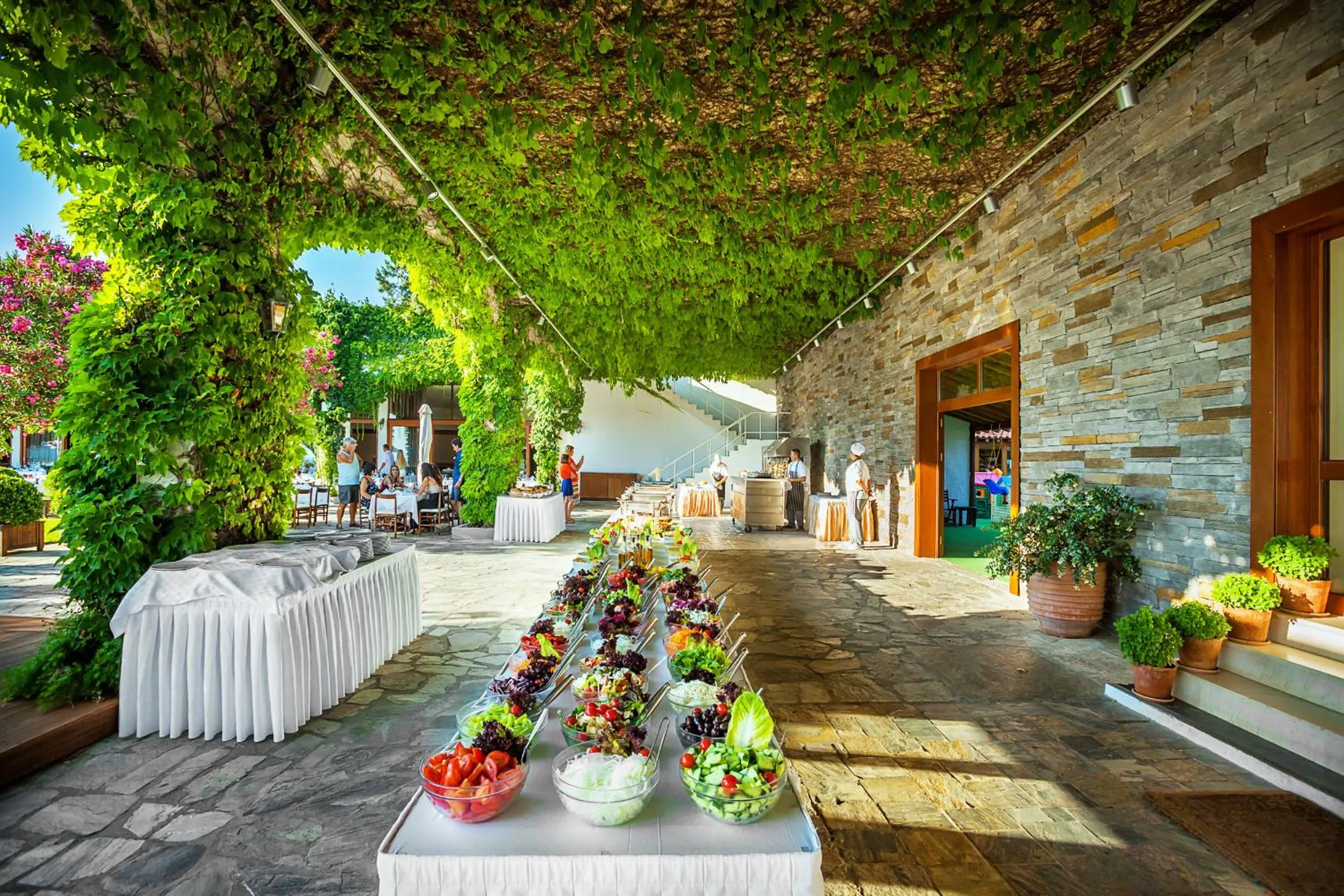 Restaurant/places to eat in Skiathos Palace Hotel