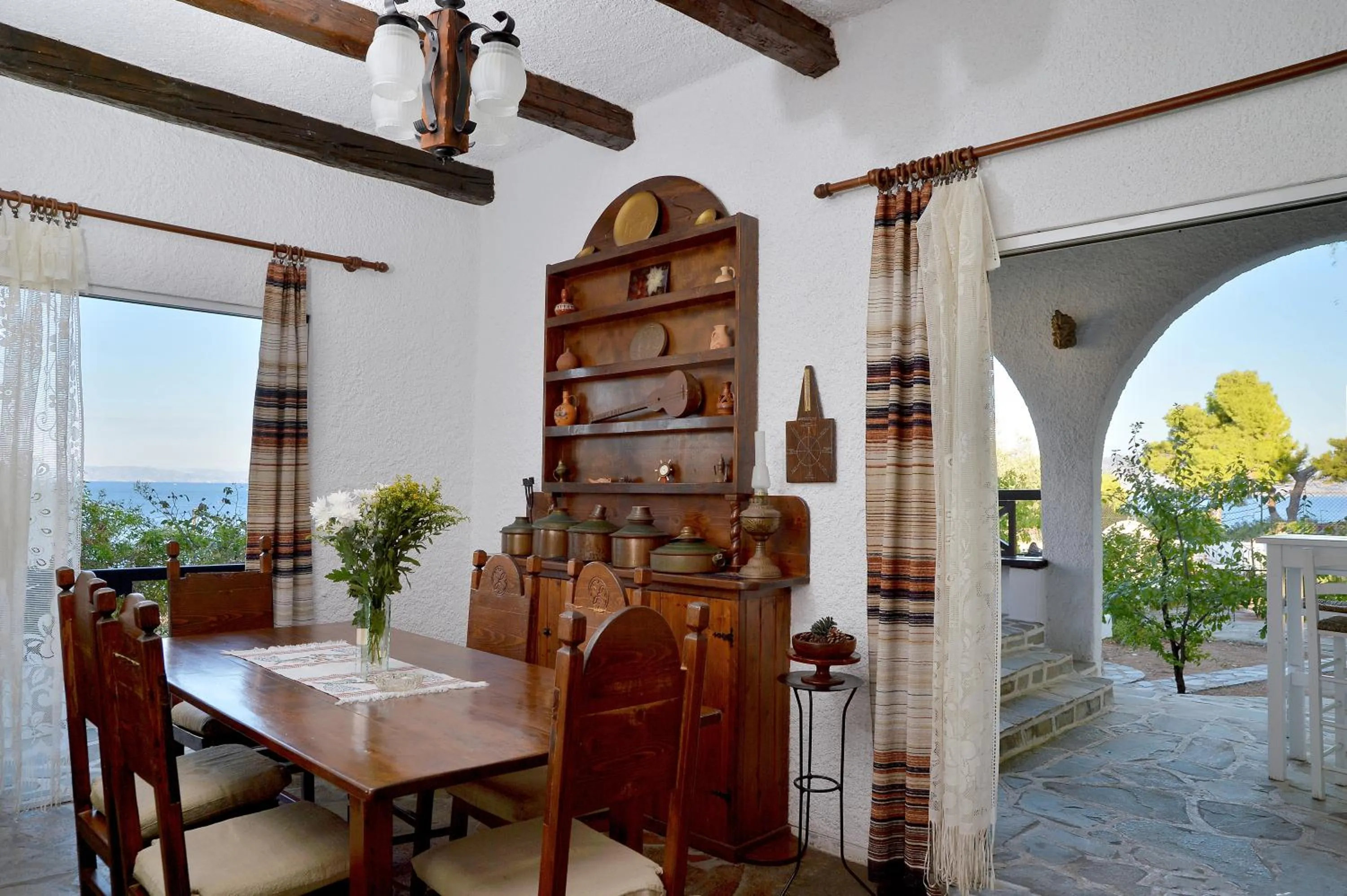Dining area in Vasilaras Hotel