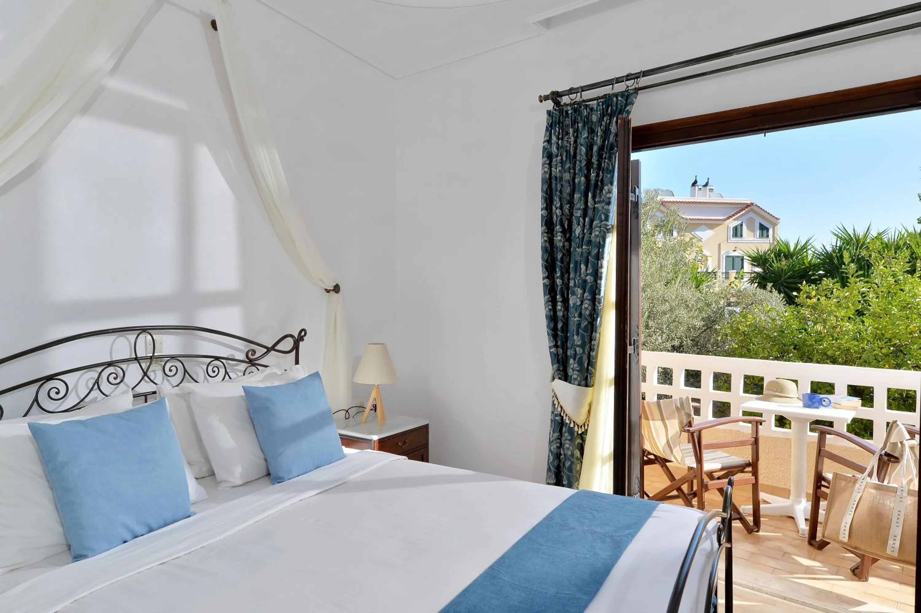 Bedroom, Bed in Vasilaras Hotel