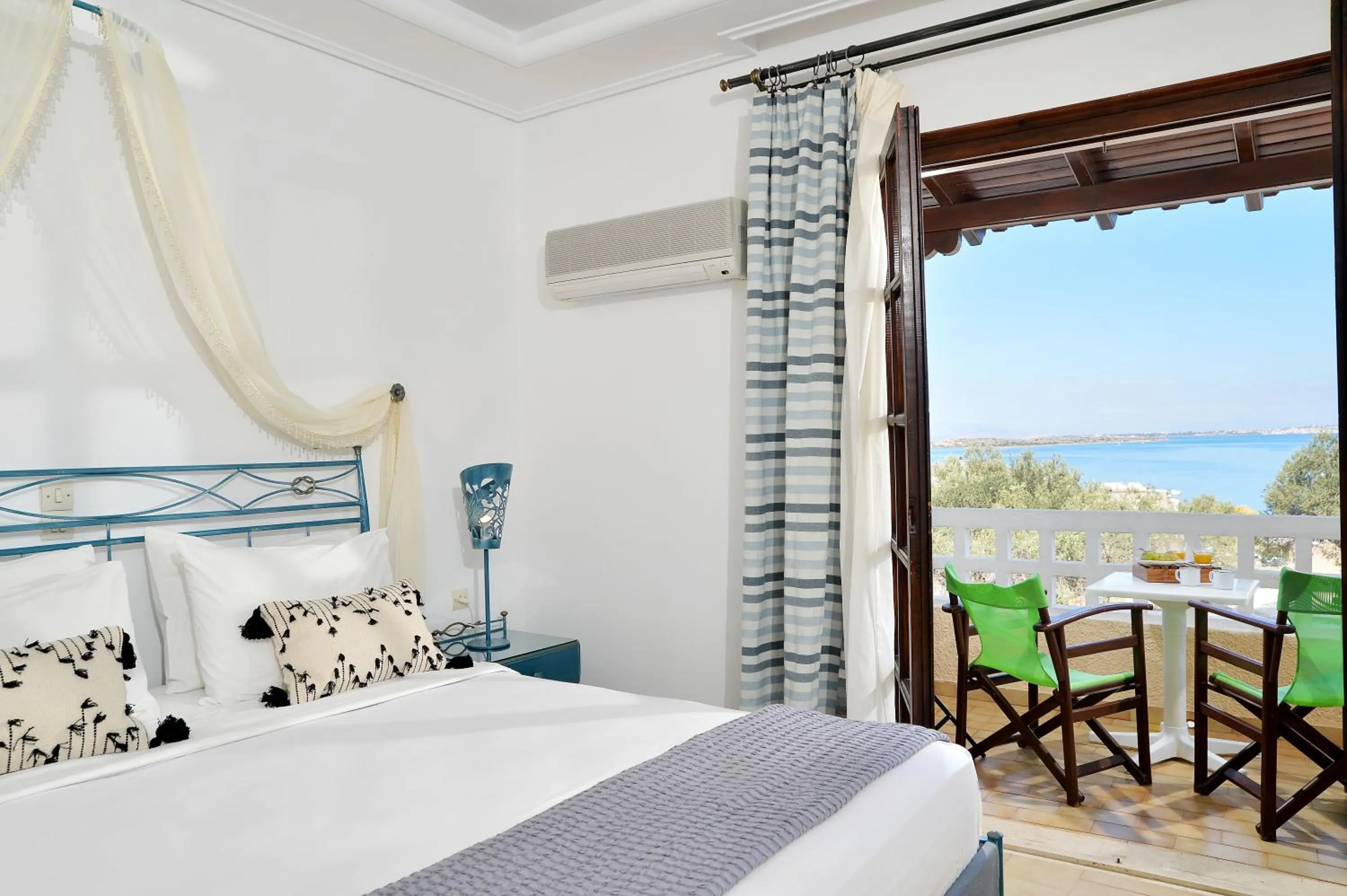 Bedroom, Bed in Vasilaras Hotel