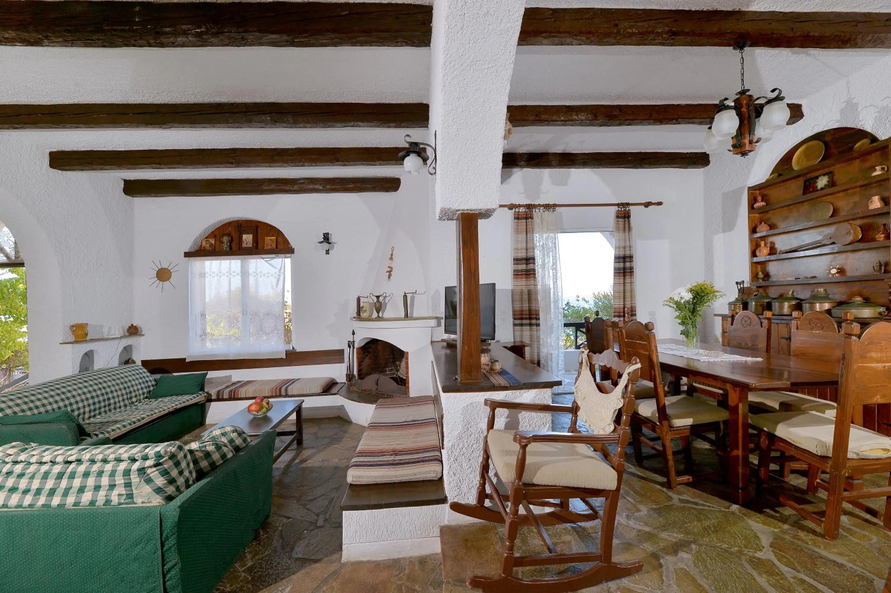 Living room in Vasilaras Hotel