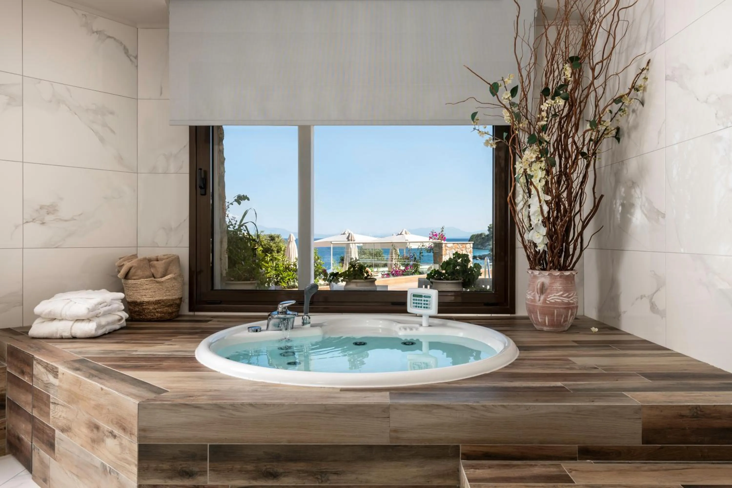 Kassandra Bay Resort, Suites & Spa