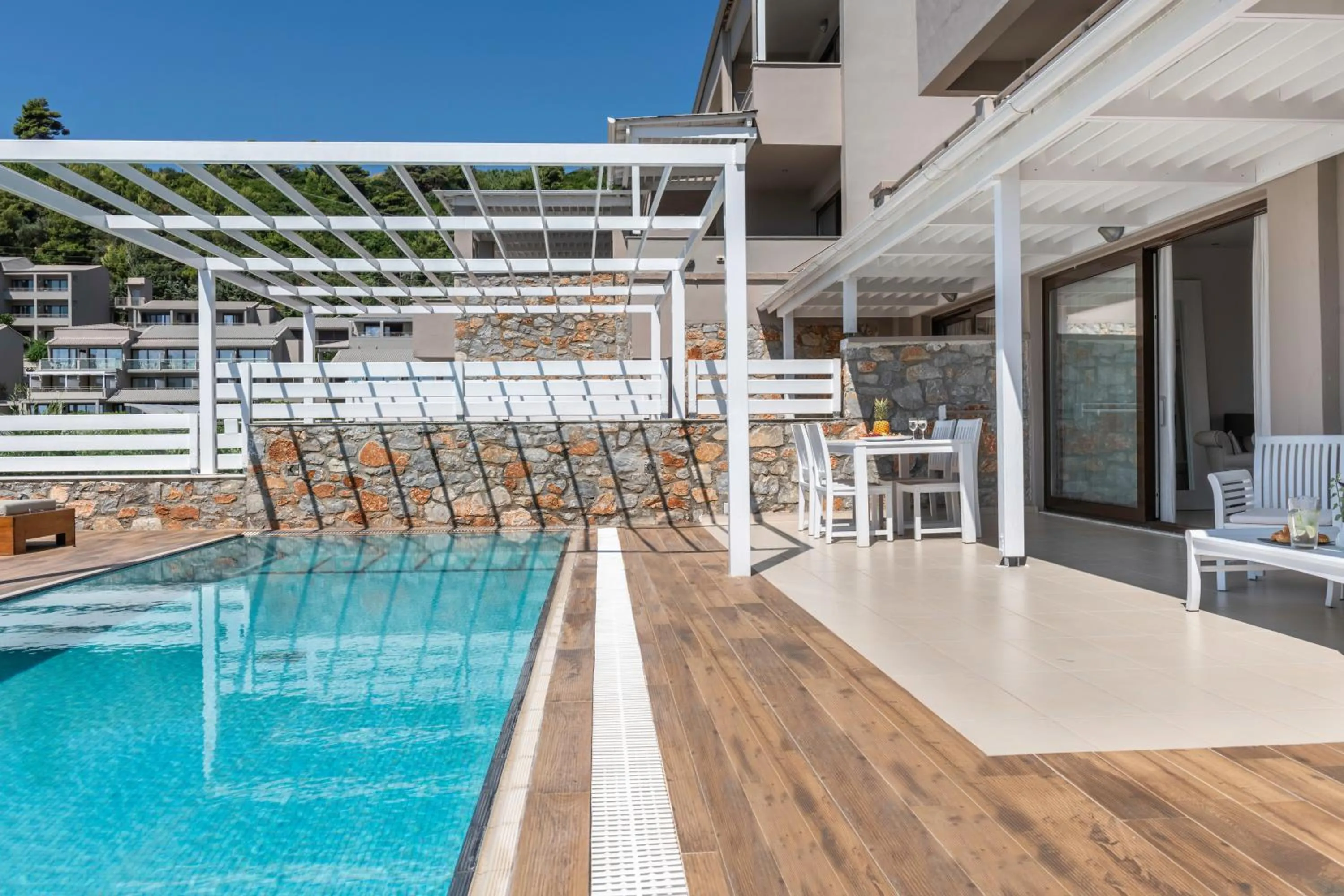 Kassandra Bay Resort, Suites & Spa