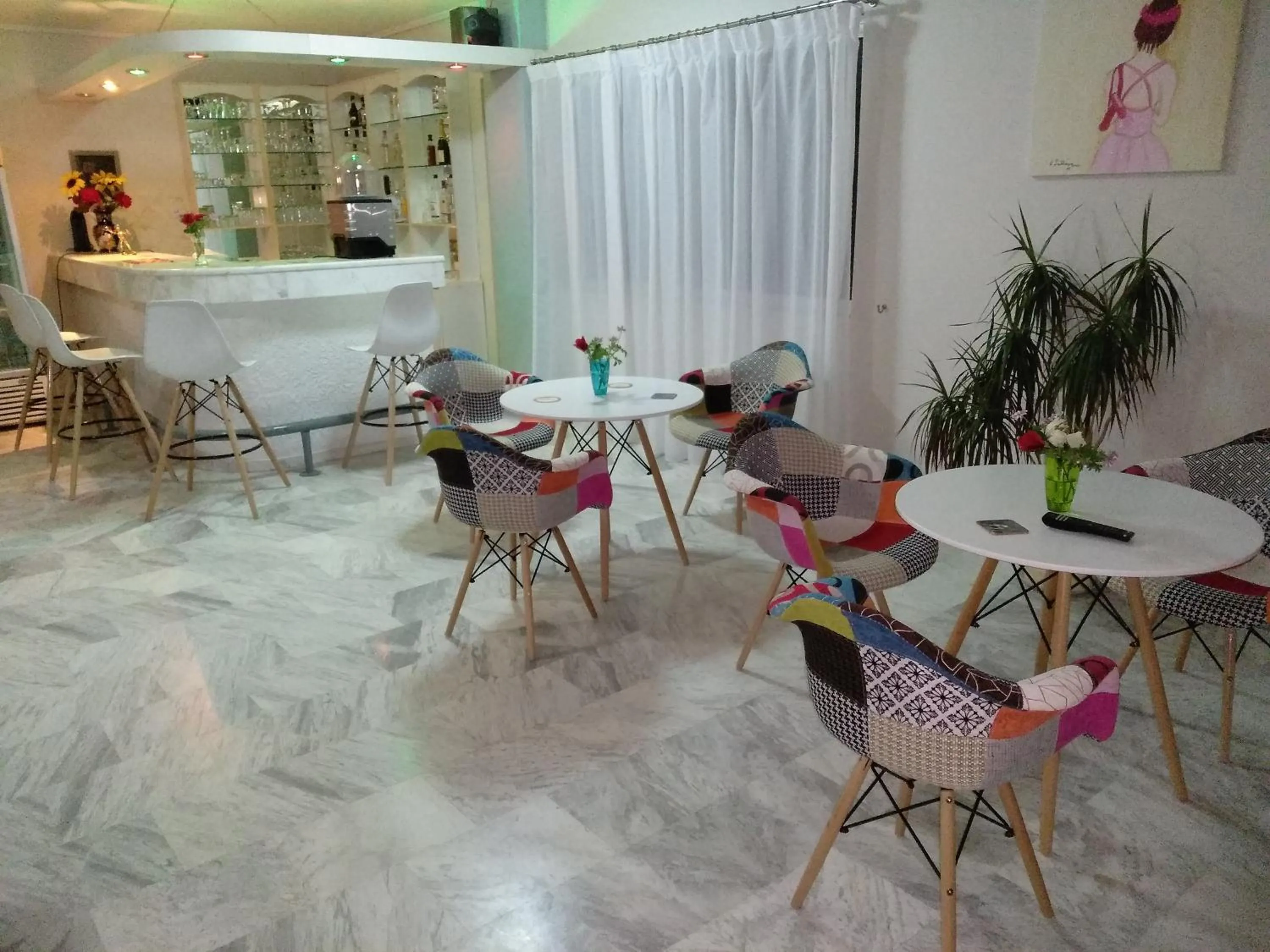 Lounge or bar in Leonidas Hotel & Studios