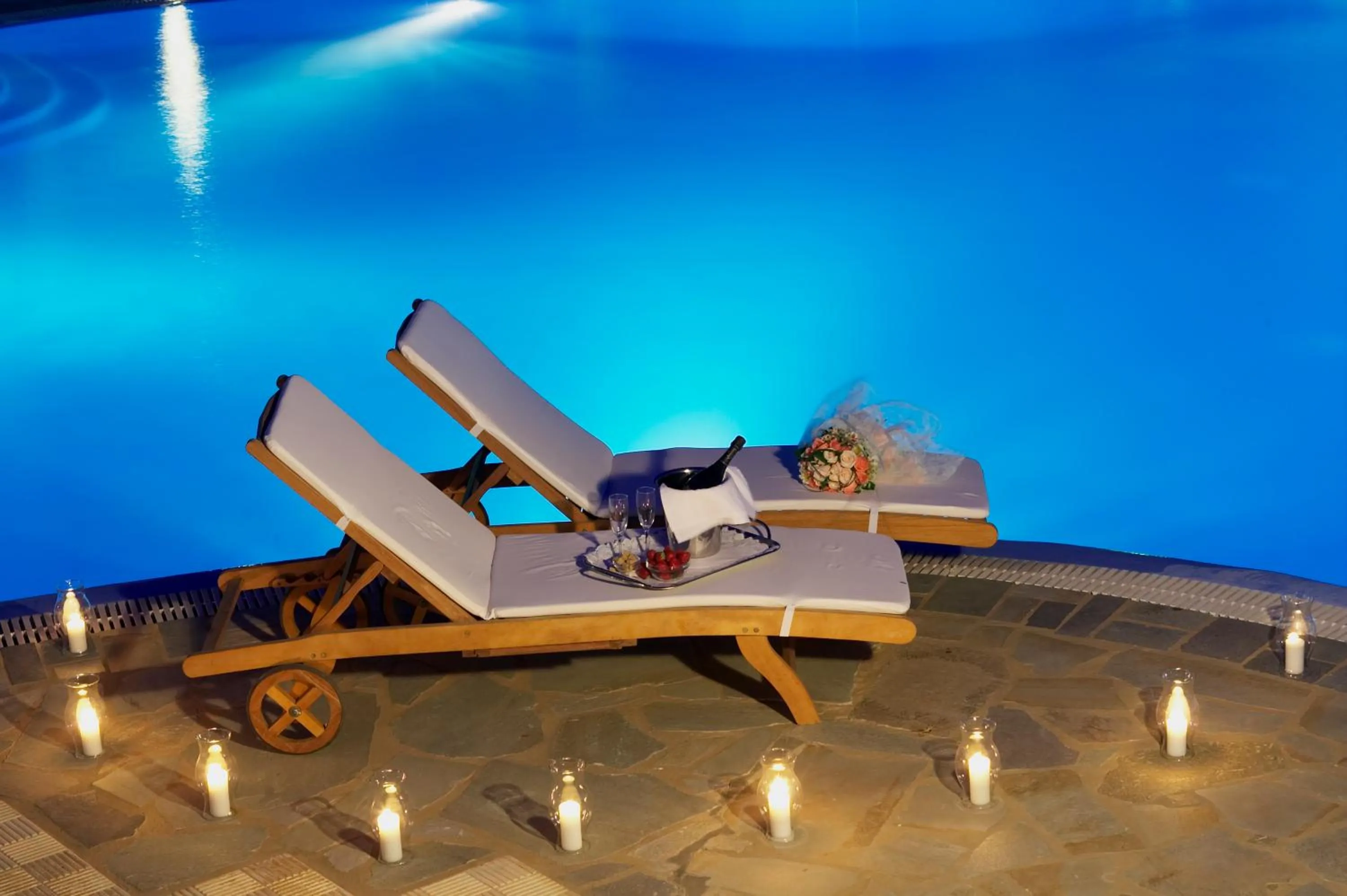 Swimming pool in Asteras Paradise