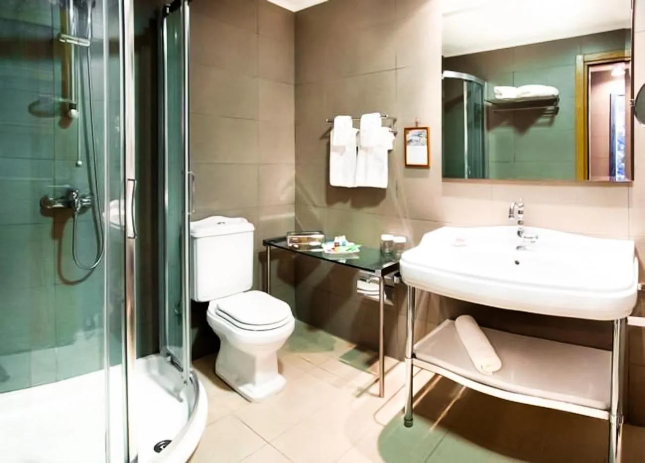 Bathroom in Domotel Xenia Volos