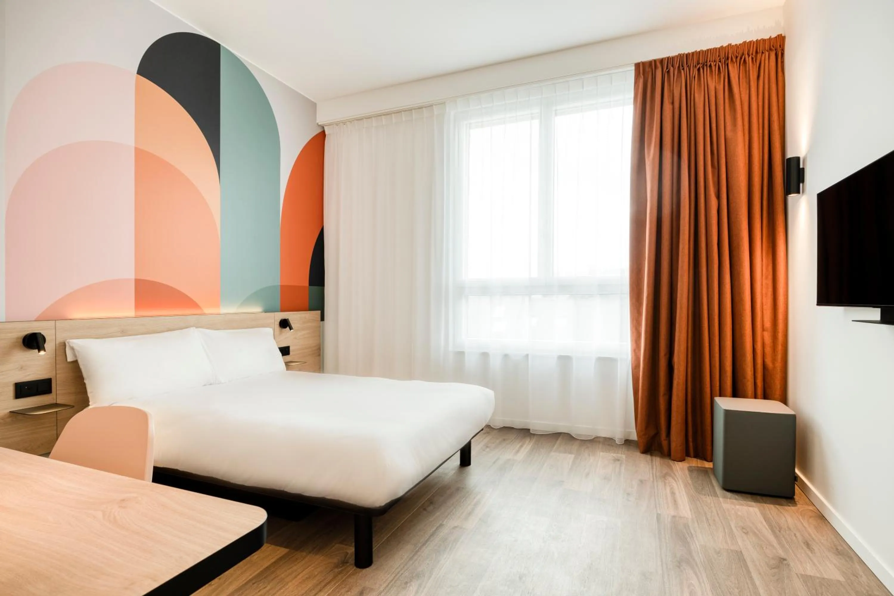 Photo of the whole room, Bed in B&B HOTEL Namur