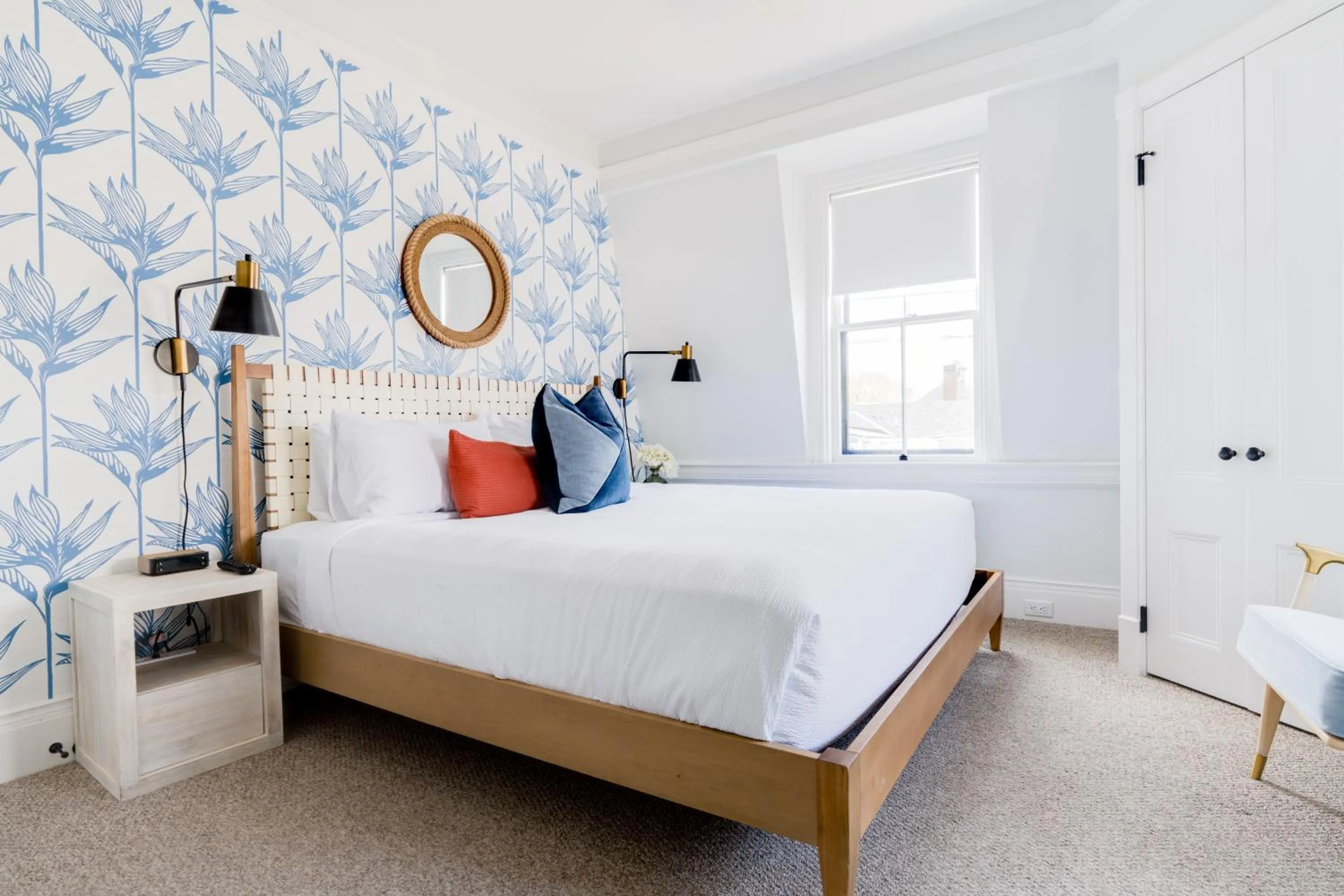 Bedroom, Bed in The Centerboard Nantucket