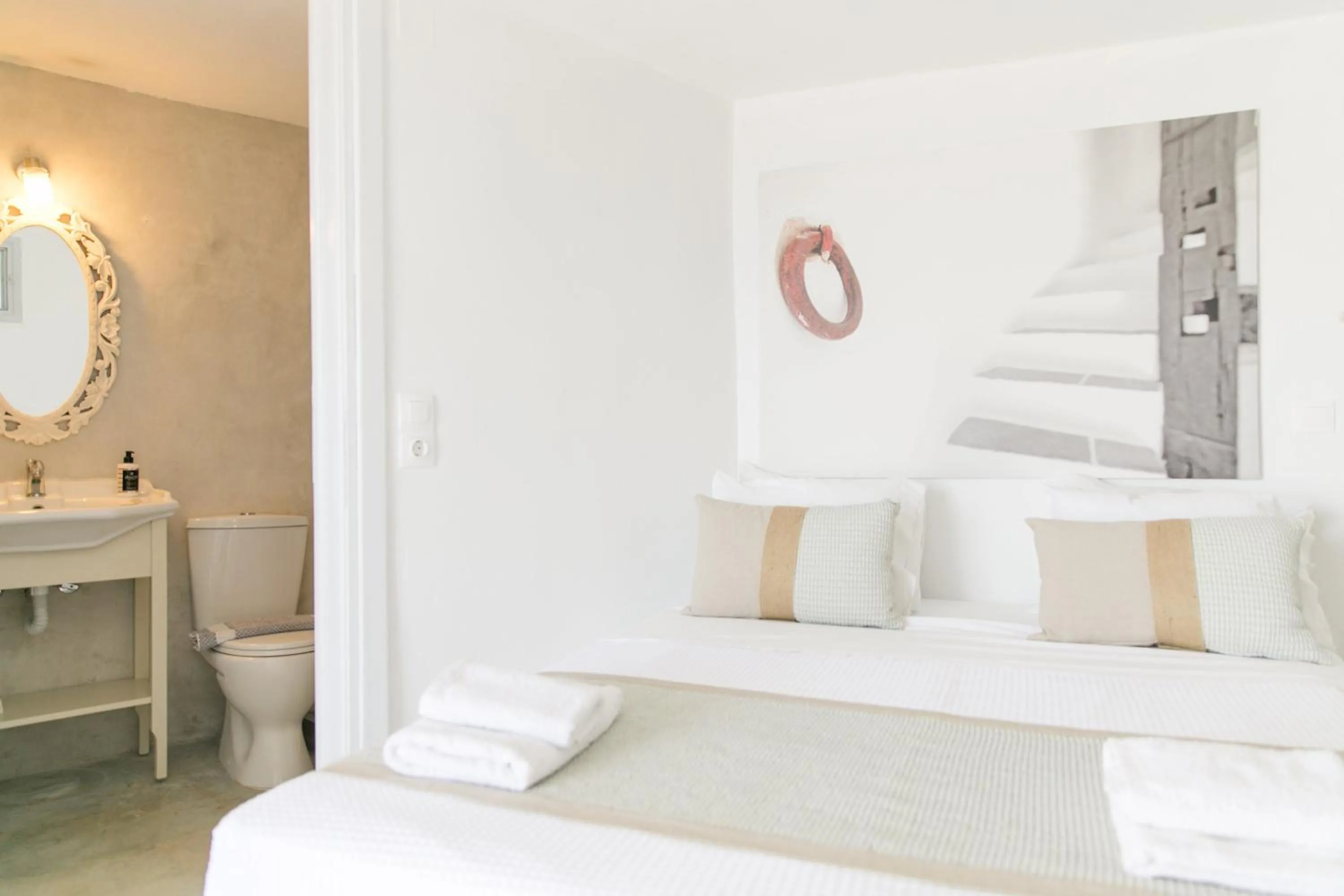 Bed in Windmill Bella Vista