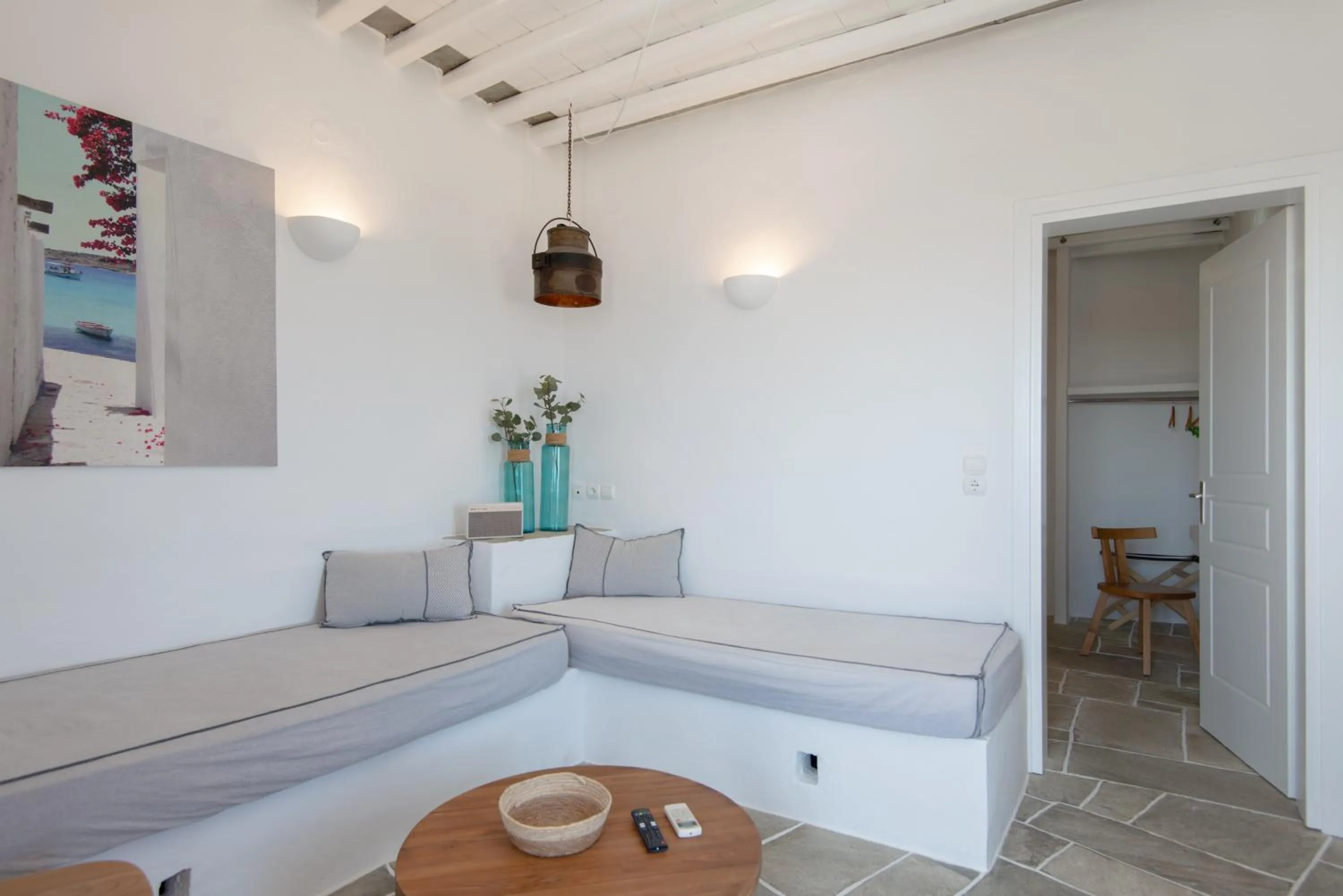 Bed in Windmill Bella Vista