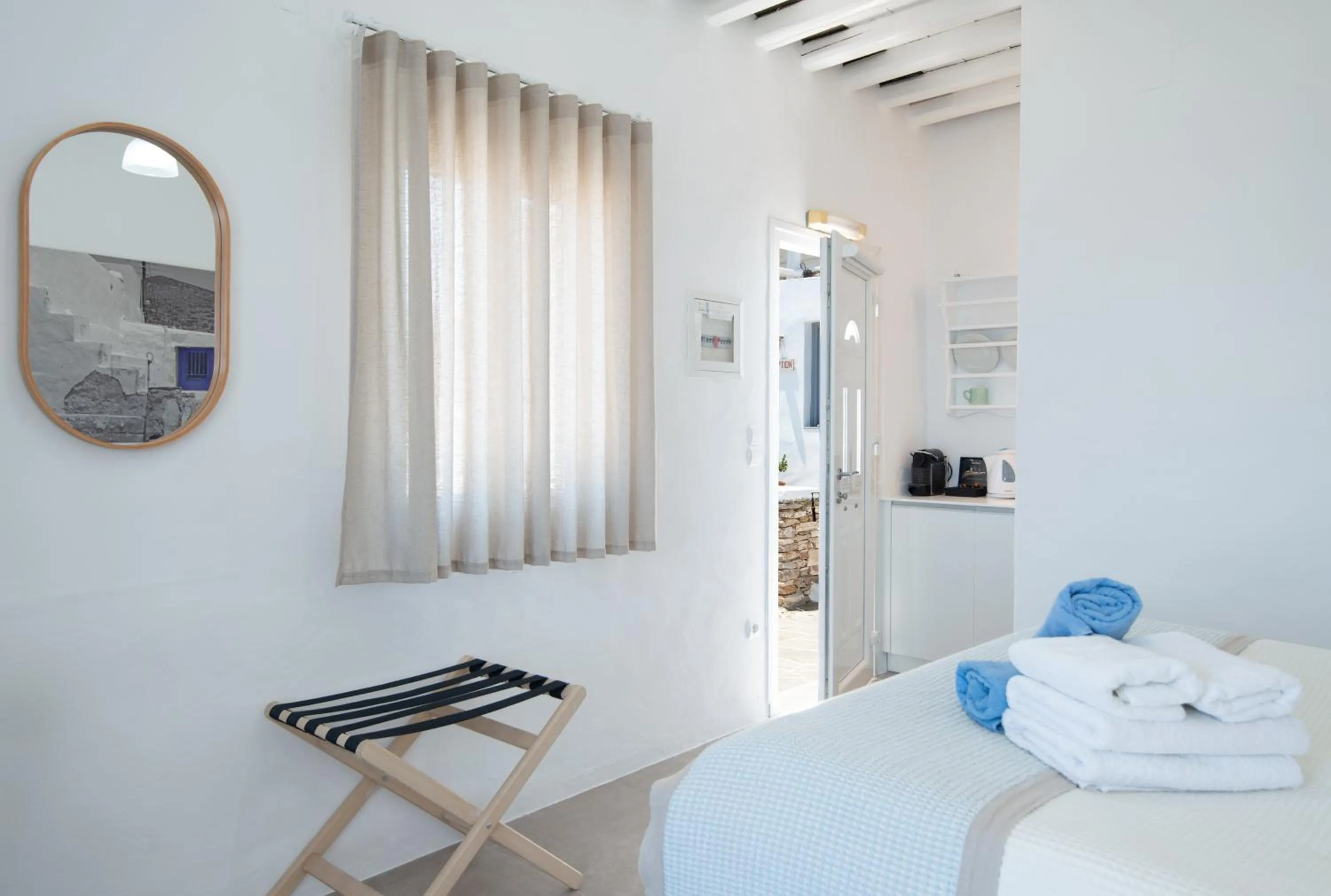 Bed in Windmill Bella Vista