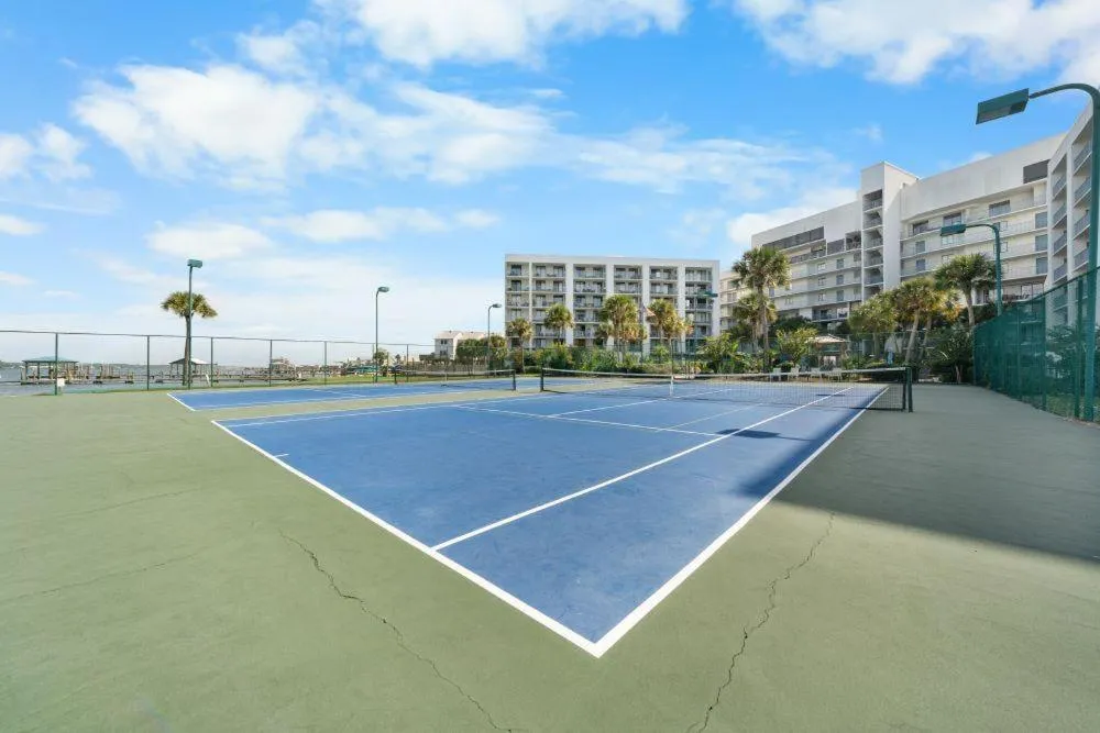 Gulf Shores Surf & Racquet 715A