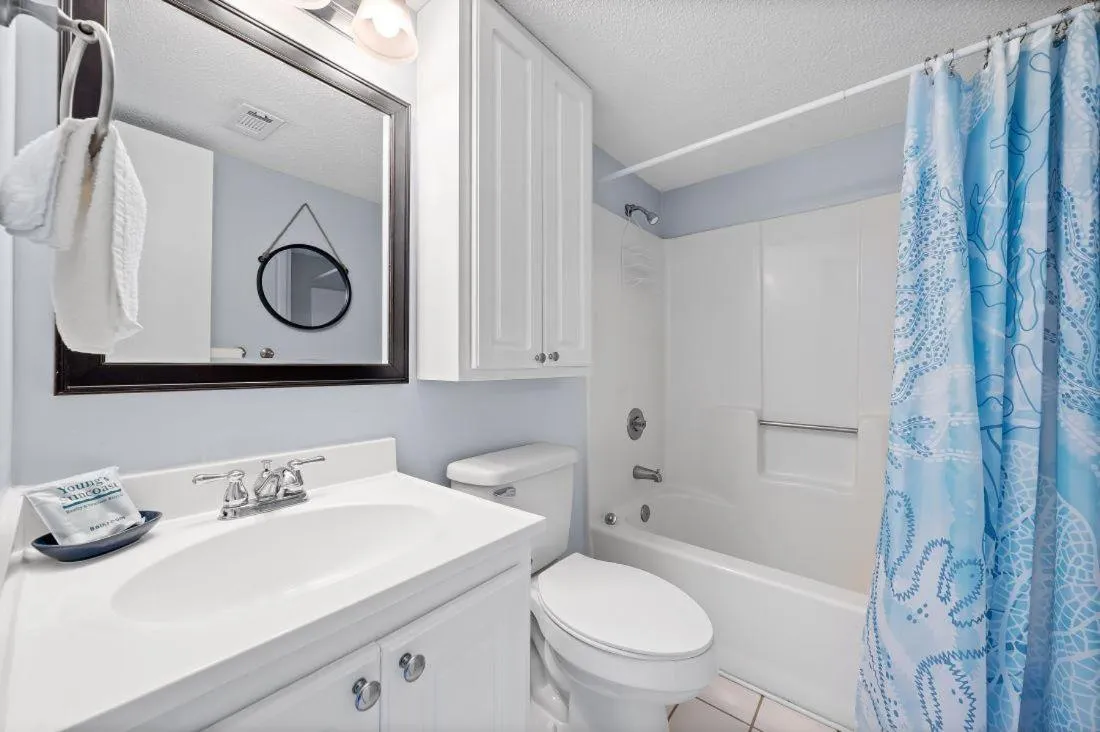 Gulf Shores Surf & Racquet 715A