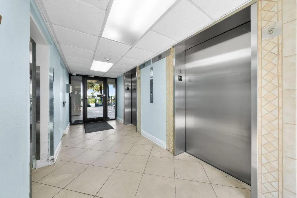 Gulf Shores Surf & Racquet 715A