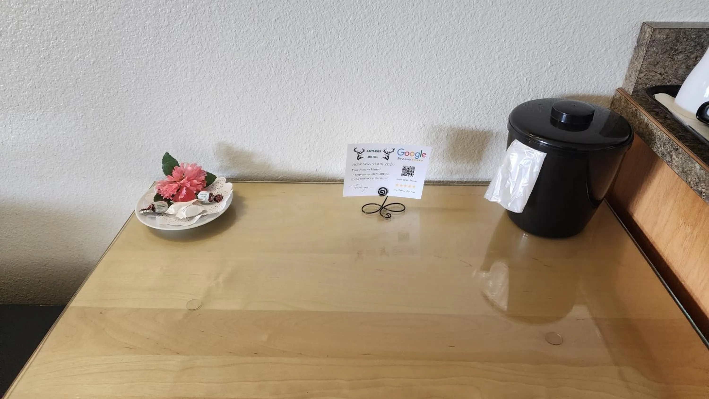 Decorative detail in Antlers Inn