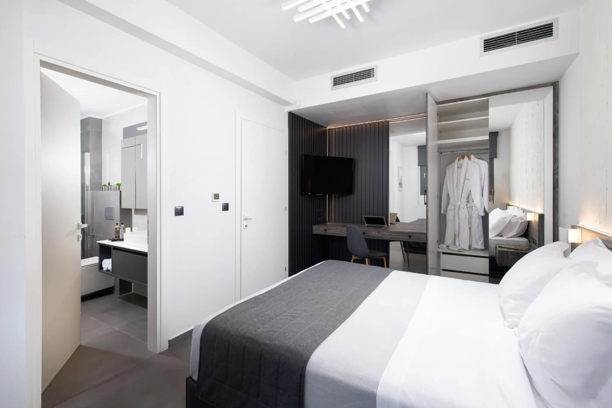 Bed in Horizon Dream Villas