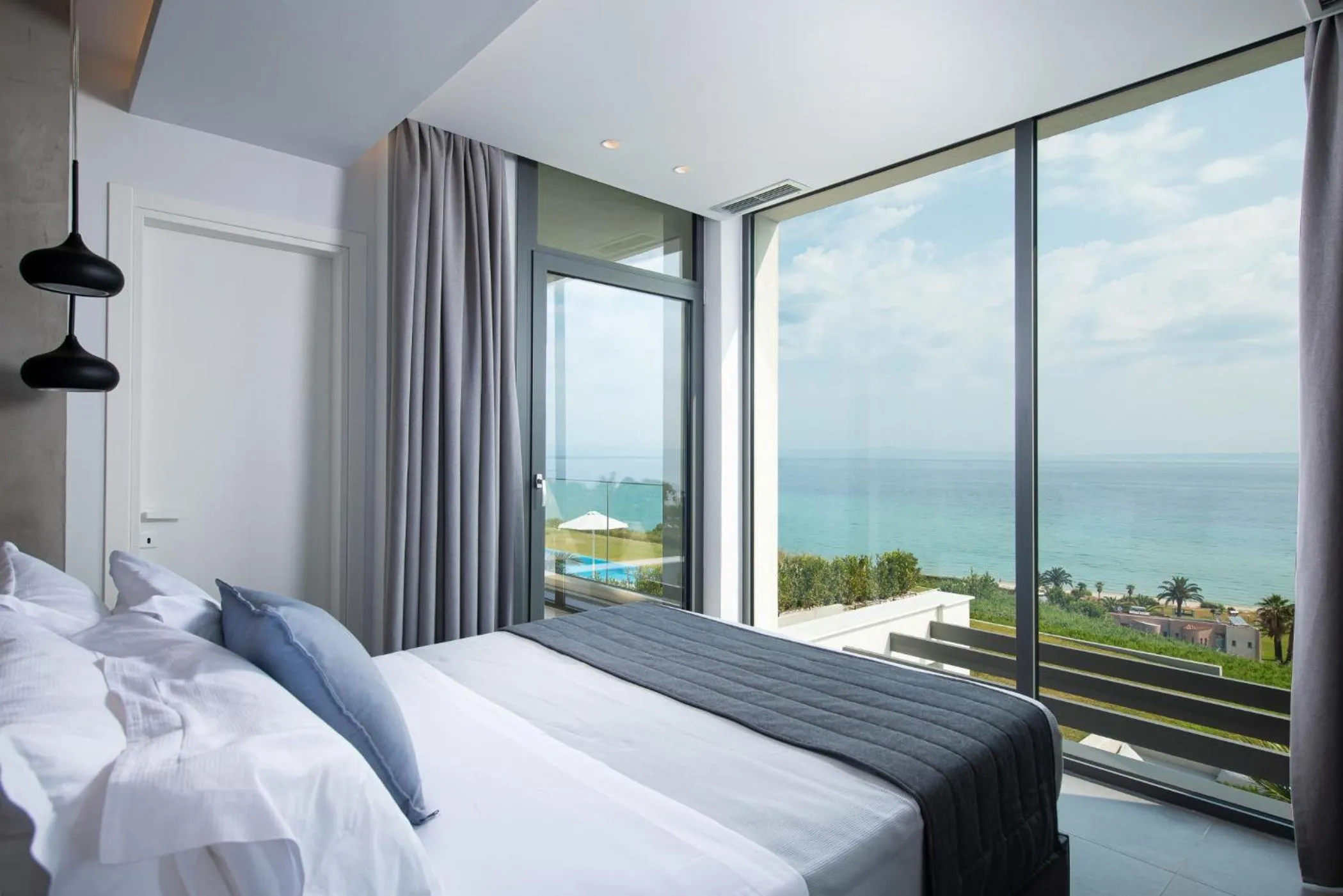Bed in Horizon Dream Villas