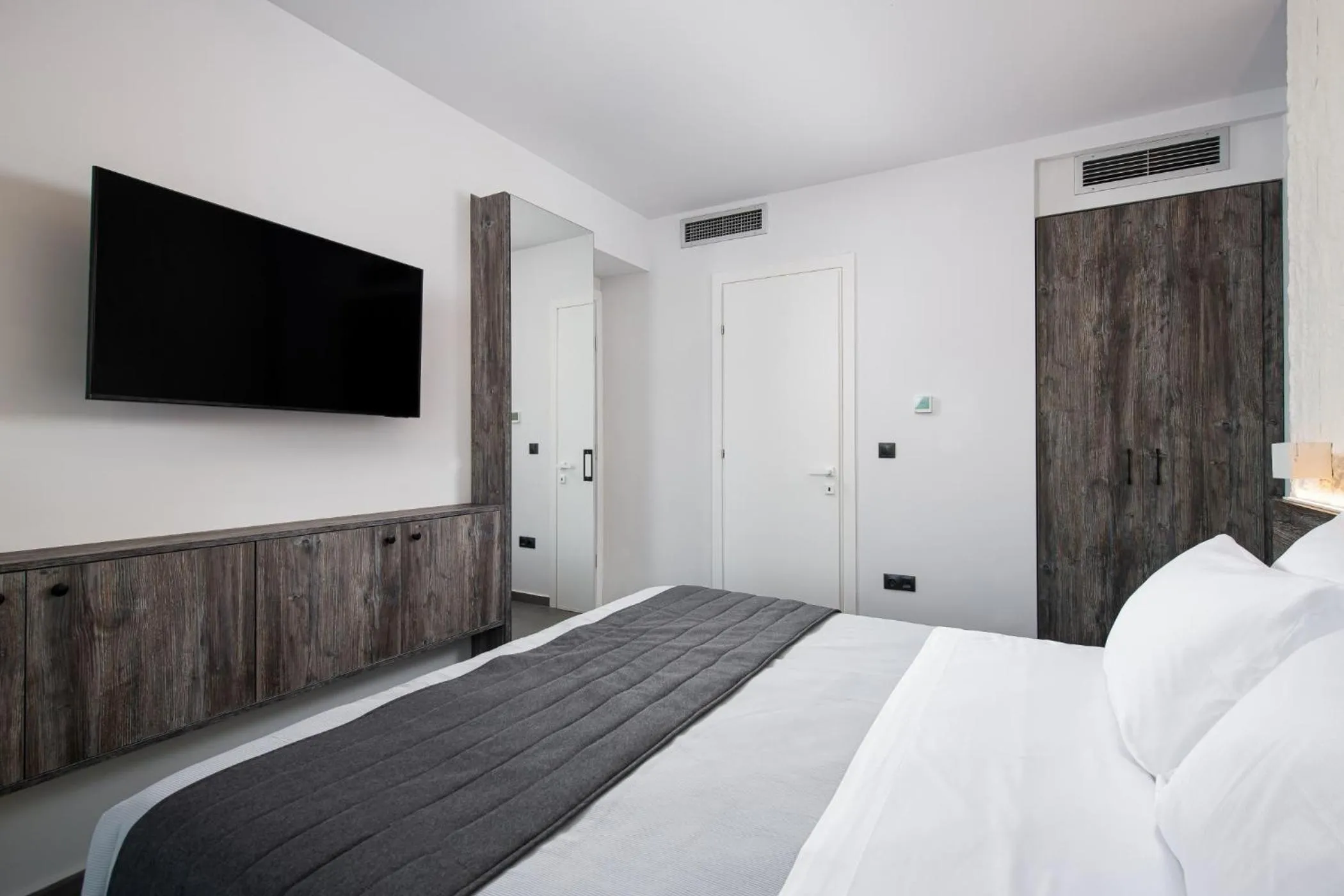 Bed in Horizon Dream Villas