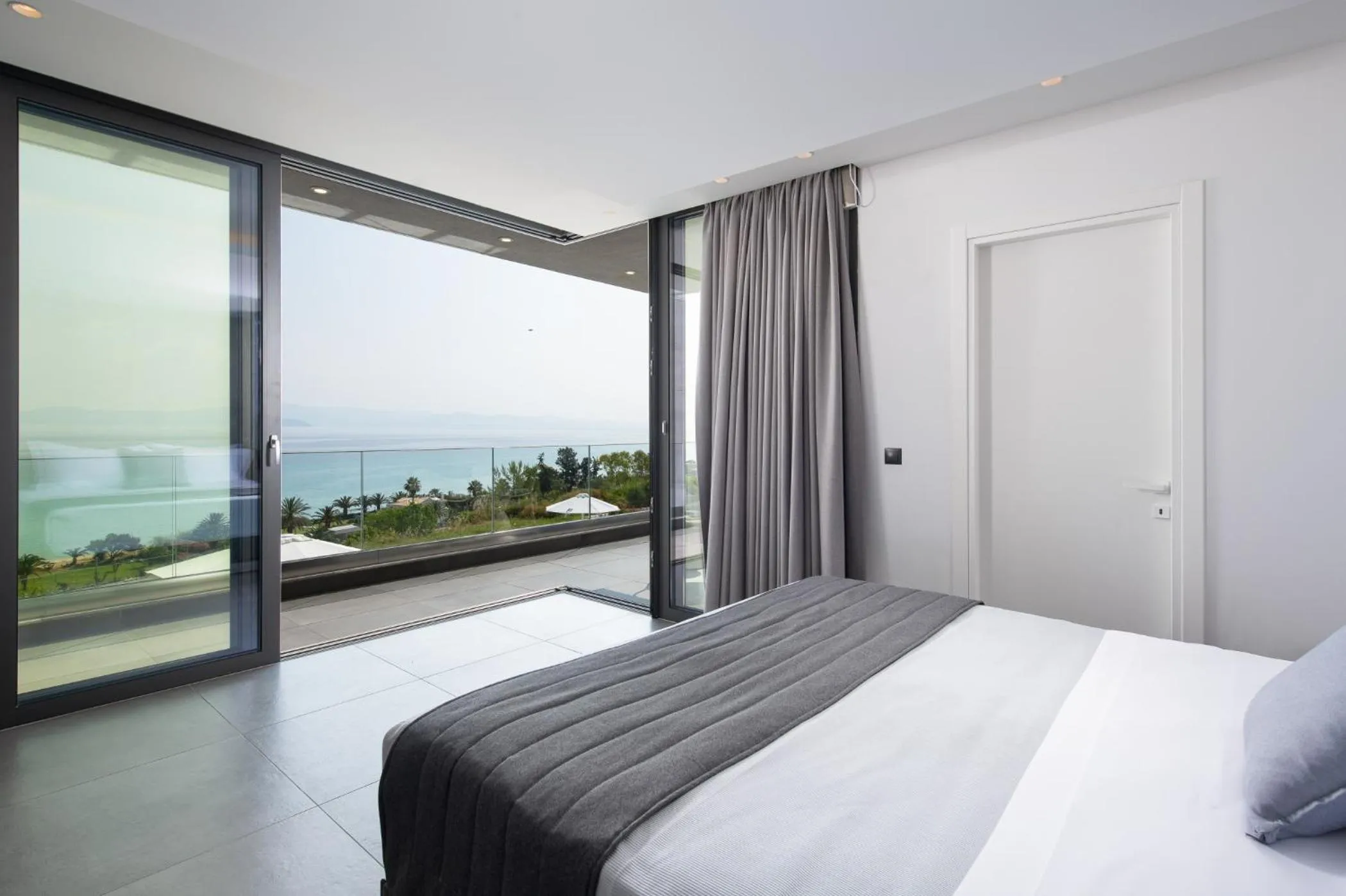 Bed in Horizon Dream Villas