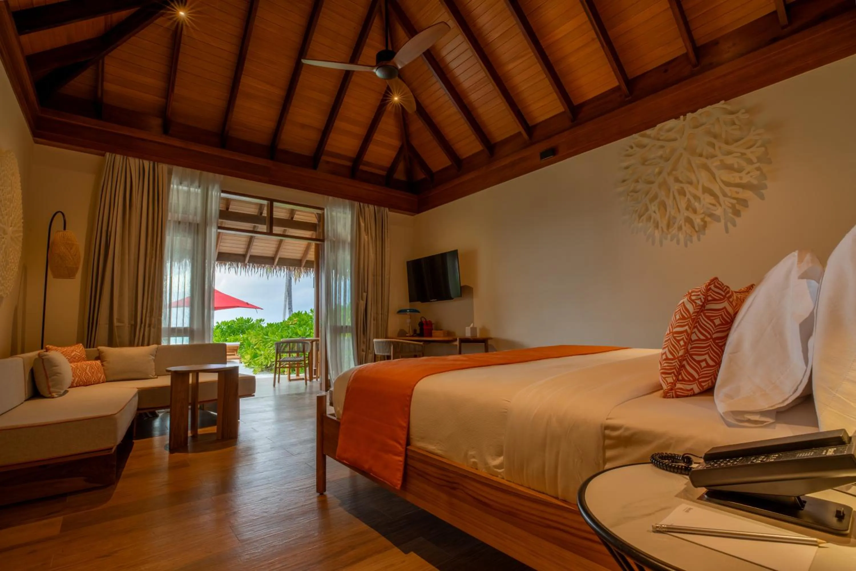 Photo of the whole room, Bed in Barceló Whale Lagoon Maldives