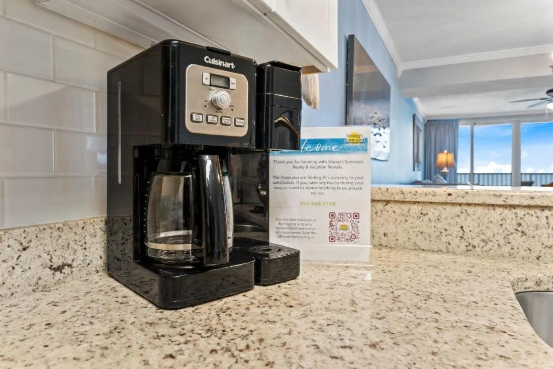 Day in Romar Tower 7C by Youngs Suncoast