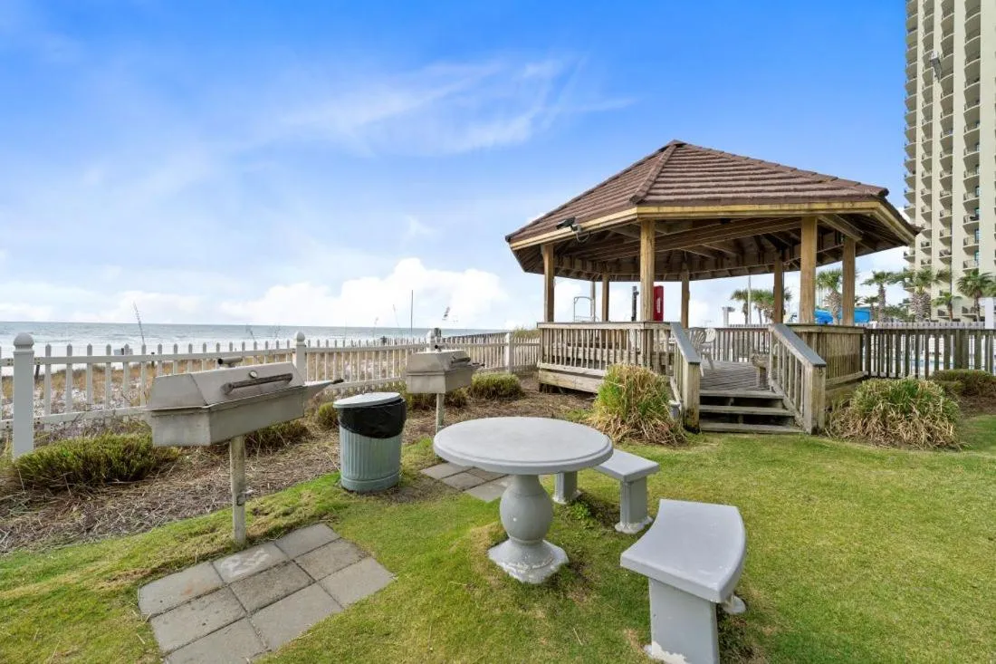 Romar Tower 7C by Youngs Suncoast