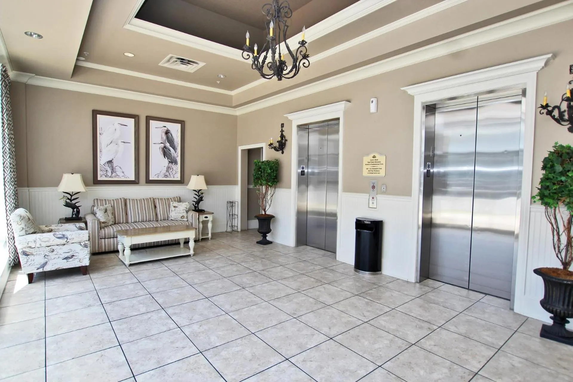 Wharf 521 by Youngs Suncoast