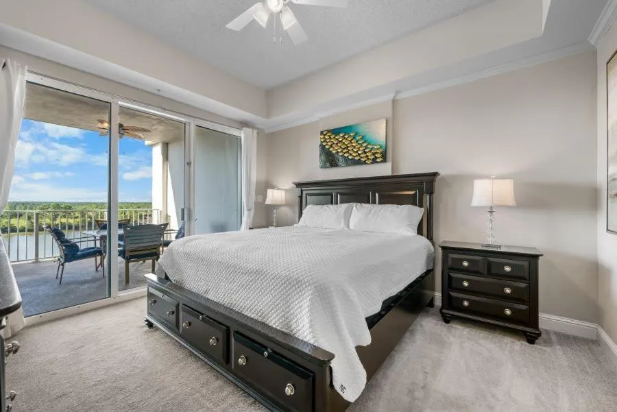 Bed in Wharf 521 by Youngs Suncoast