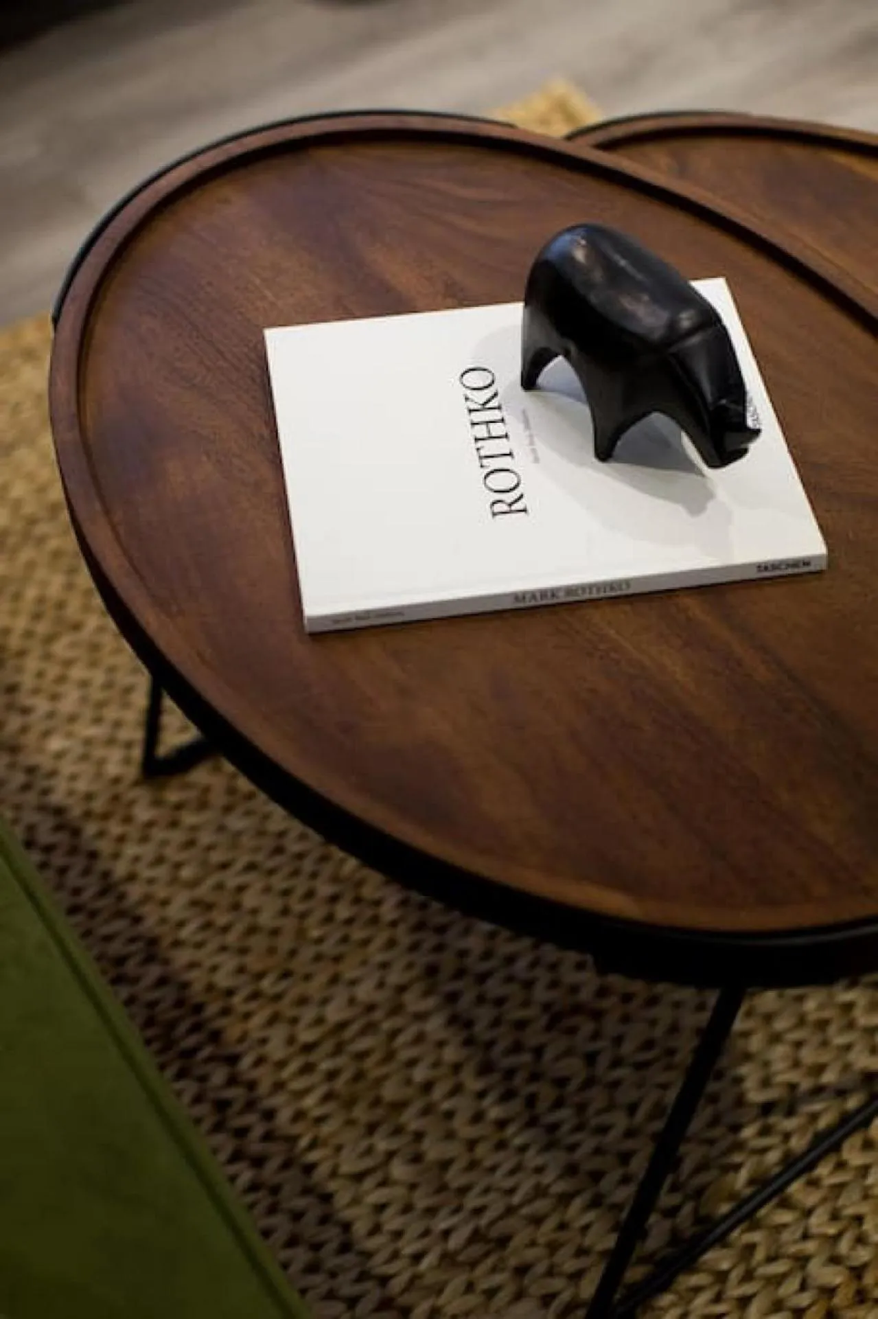 Palms Little Italy Studio with full bathroom by Denstays