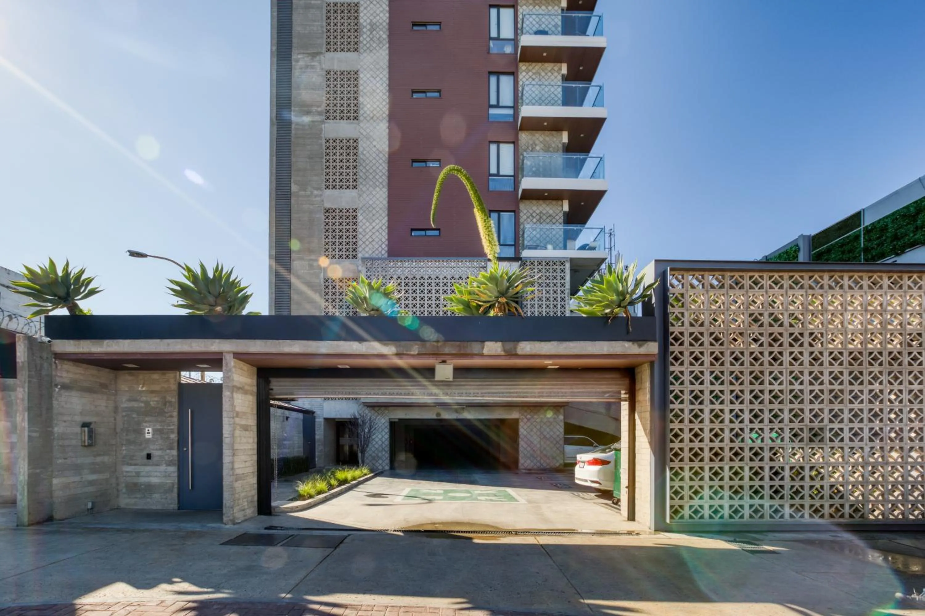 Property building in ULIV Revolución Tijuana