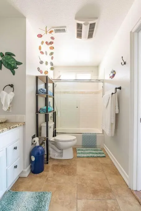 Shower in Romantic Coastal Private Room