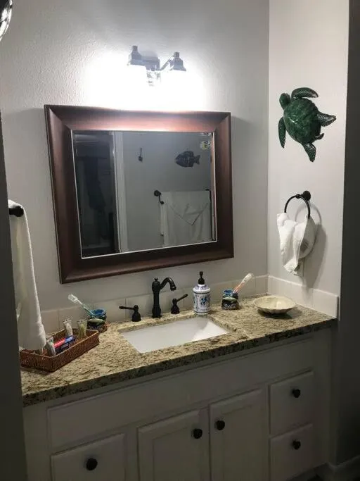 Bathroom in Romantic Coastal Private Room