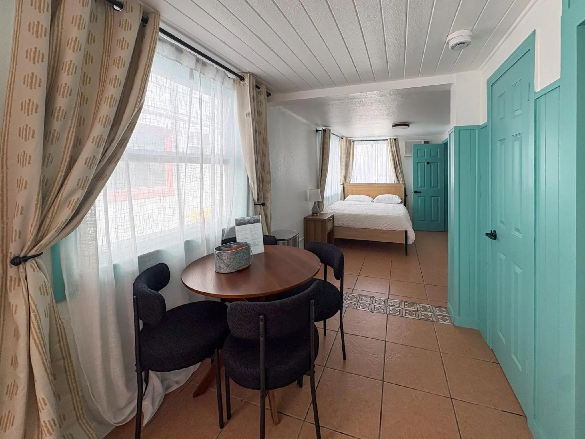 Bed in Oasis Palms Resort