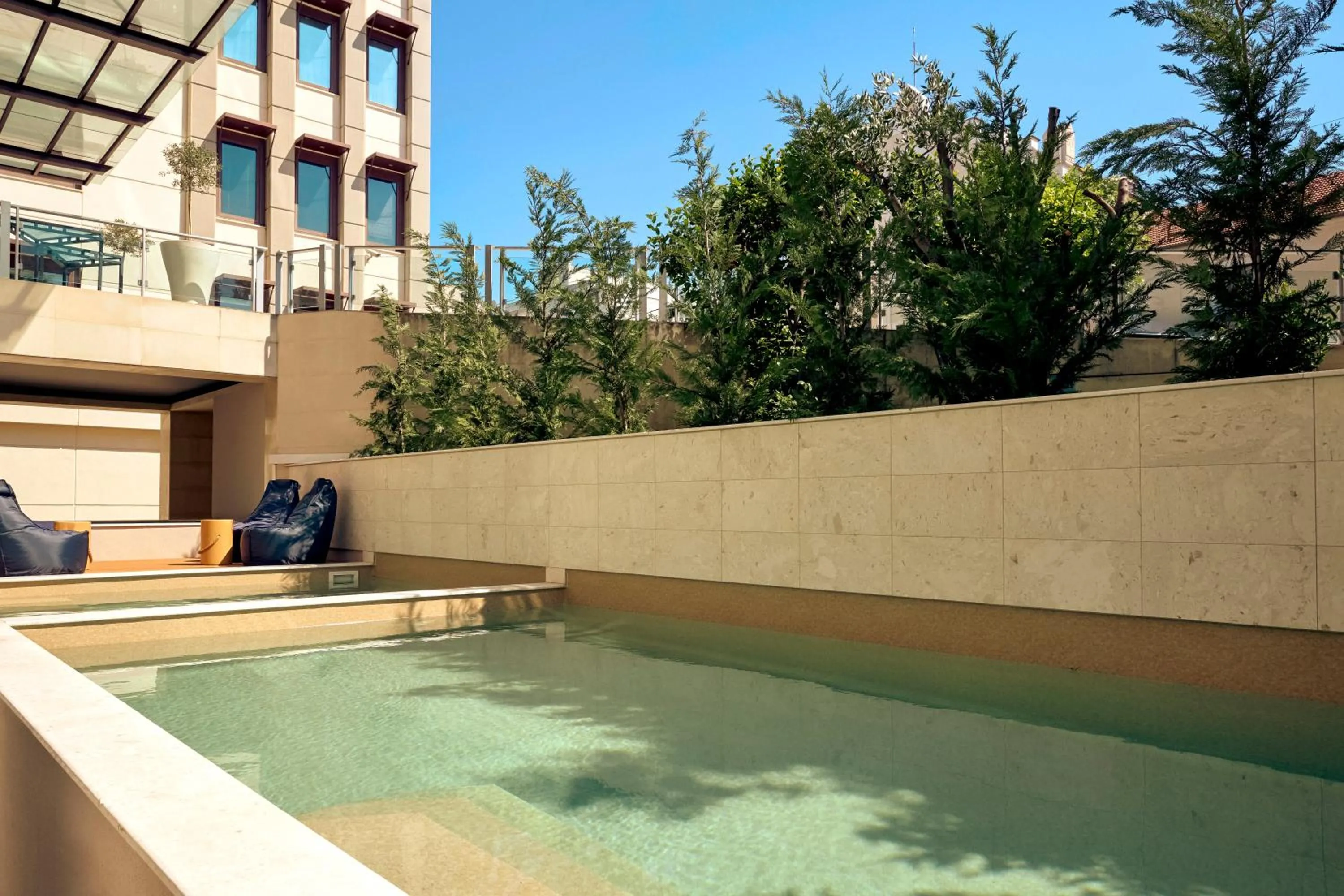 Zeus Thessaloniki Lazart