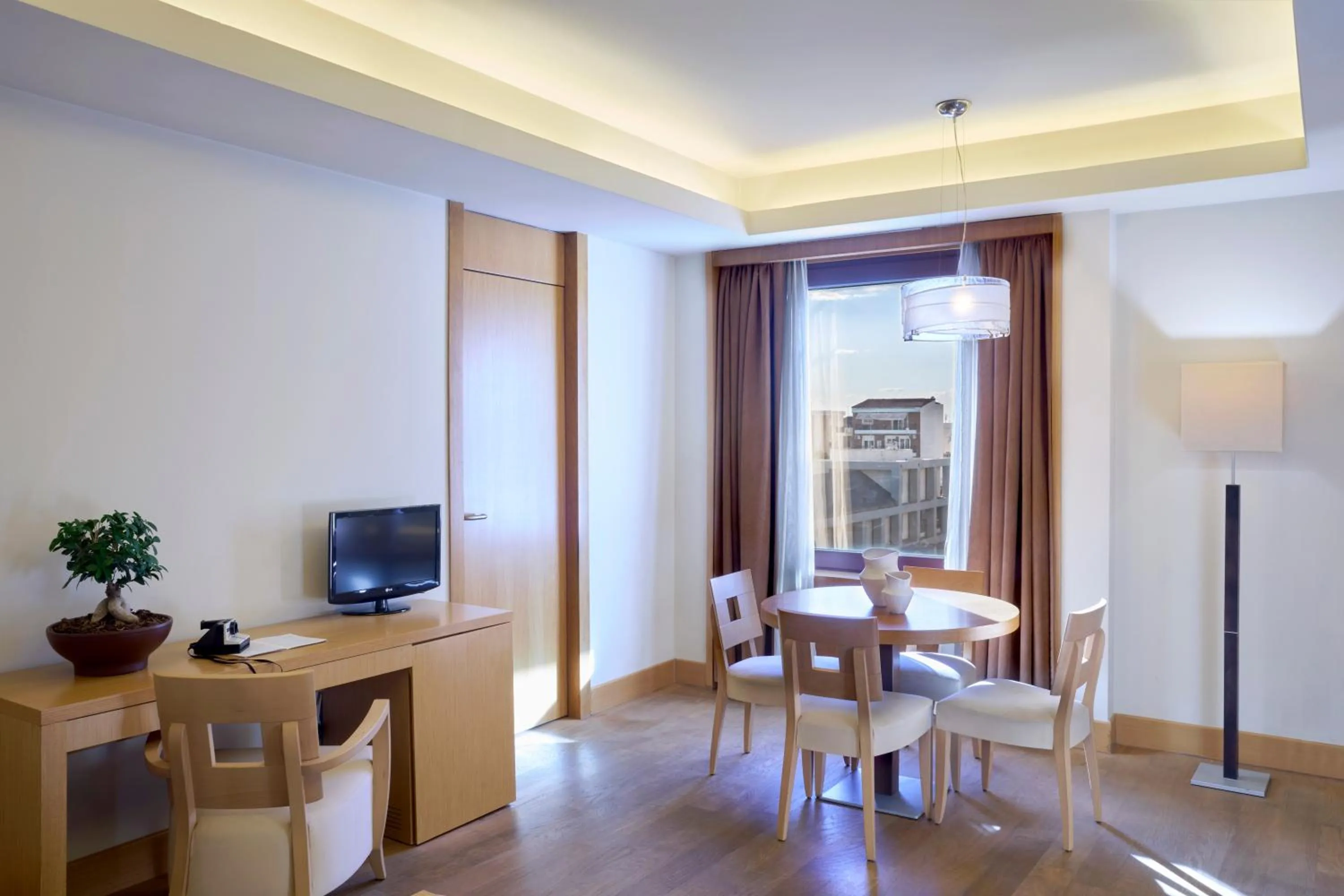 TV and multimedia in Zeus Thessaloniki Lazart