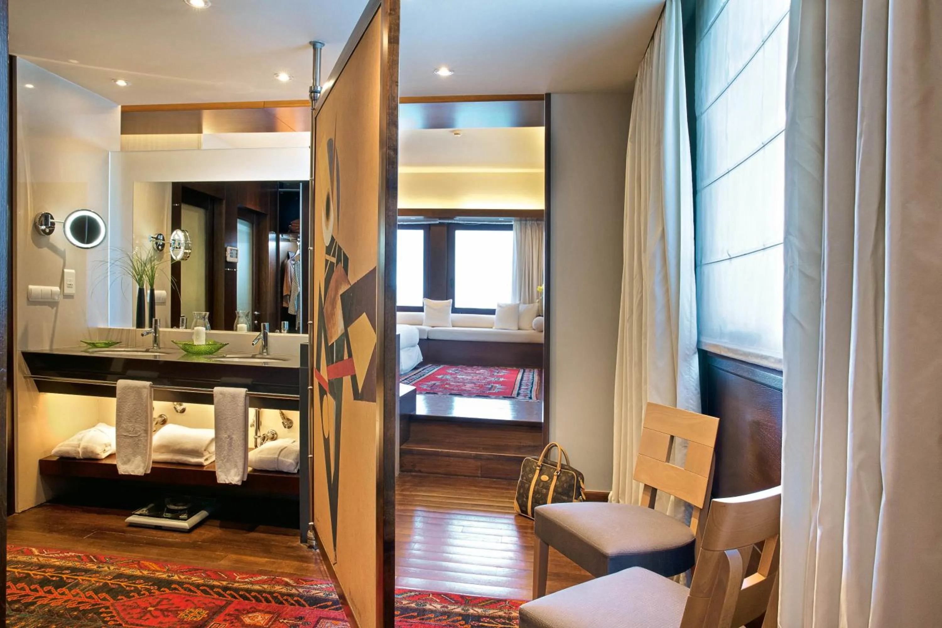 Zeus Thessaloniki Lazart