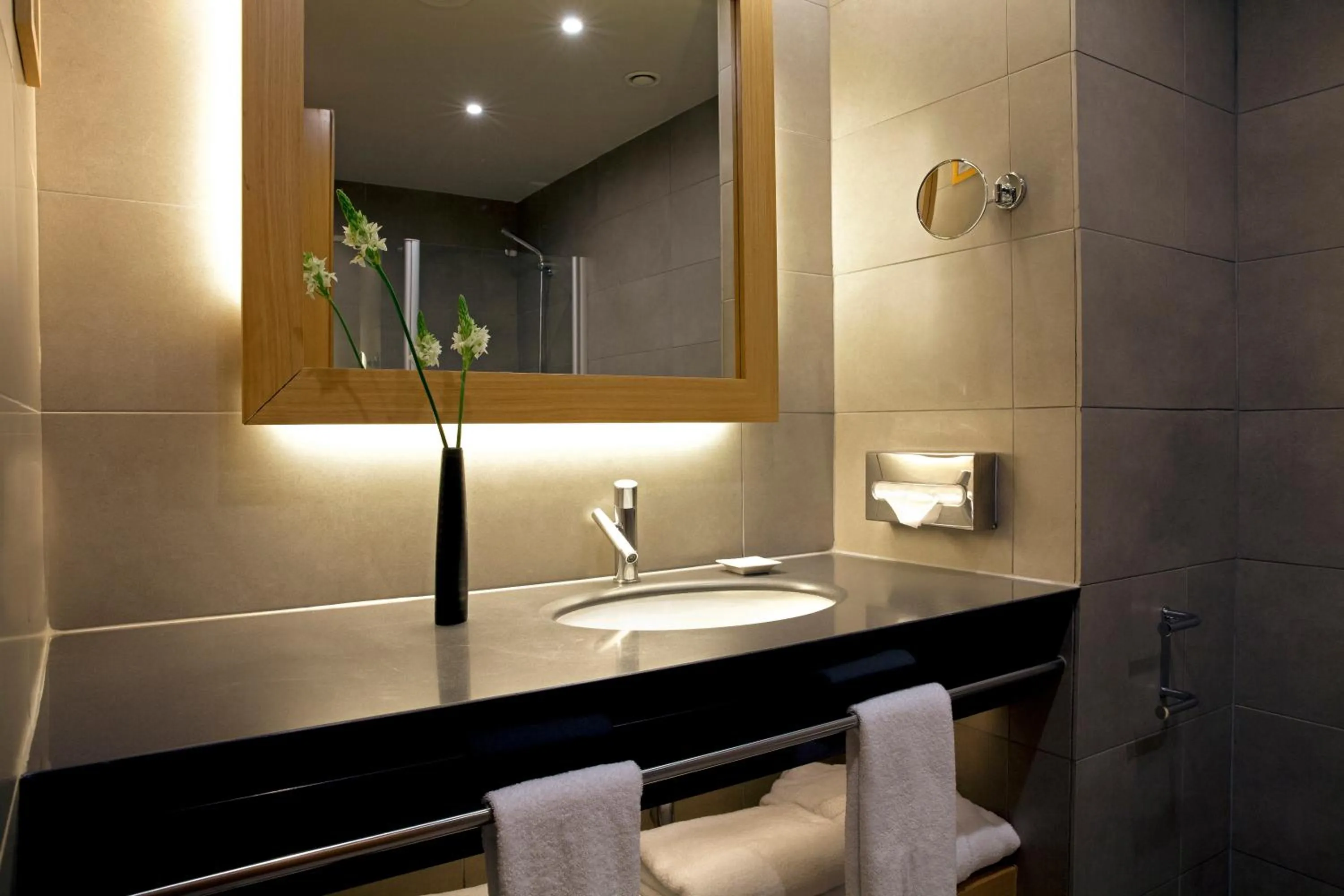 Zeus Thessaloniki Lazart