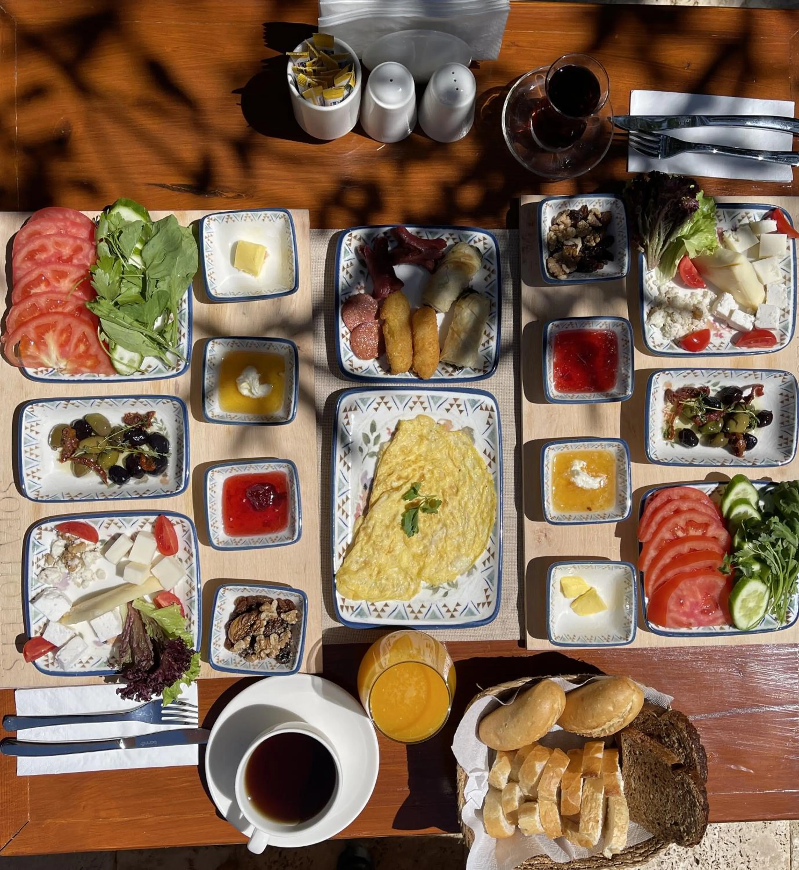 Breakfast in Sofa Hotels Kaleiçi