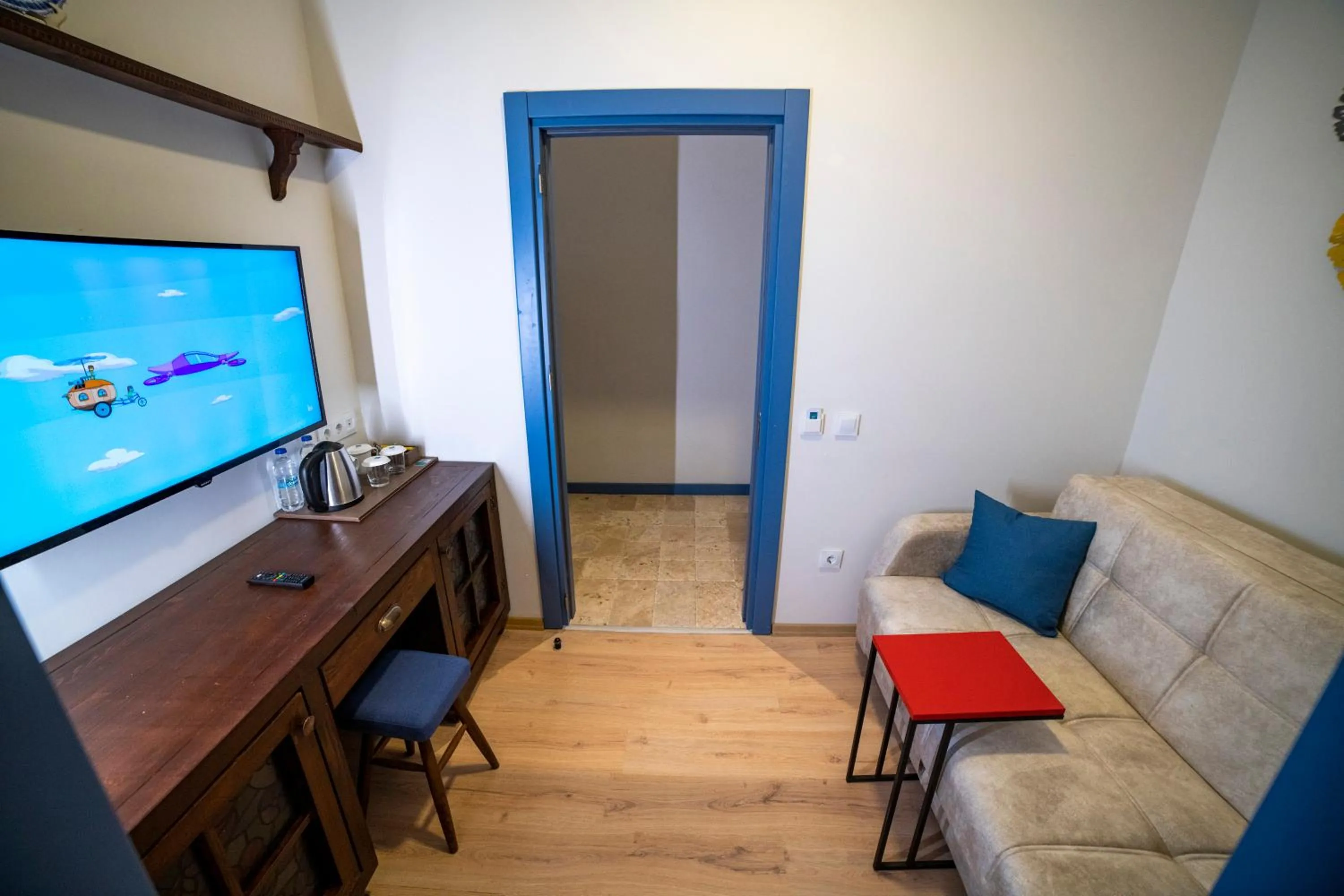 TV and multimedia in Sofa Hotels Kaleiçi