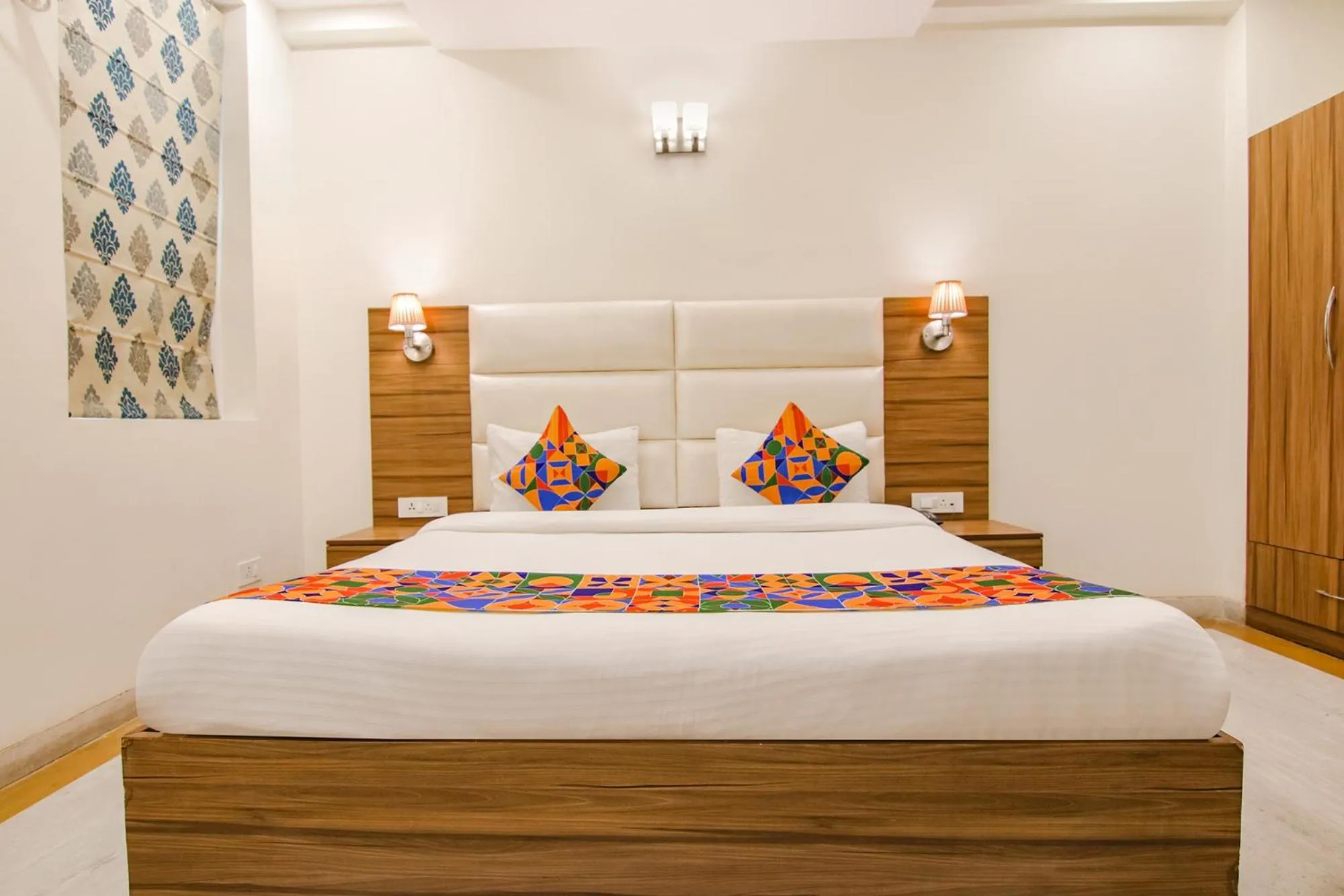 Bed in Hotel Leaf 9 INN, Cyber City near Ambience Mall