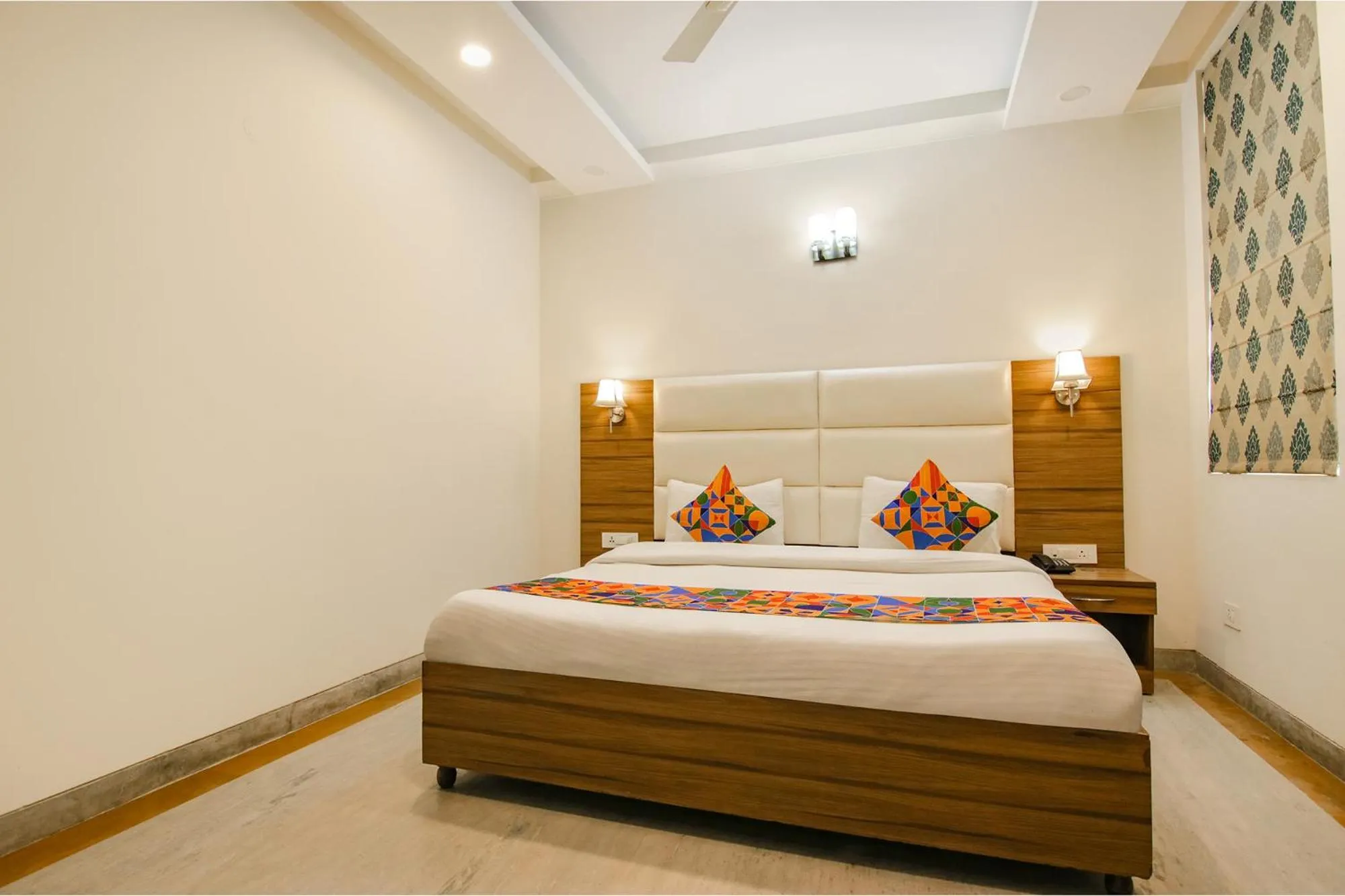 Bed in Hotel Leaf 9 INN, Cyber City near Ambience Mall