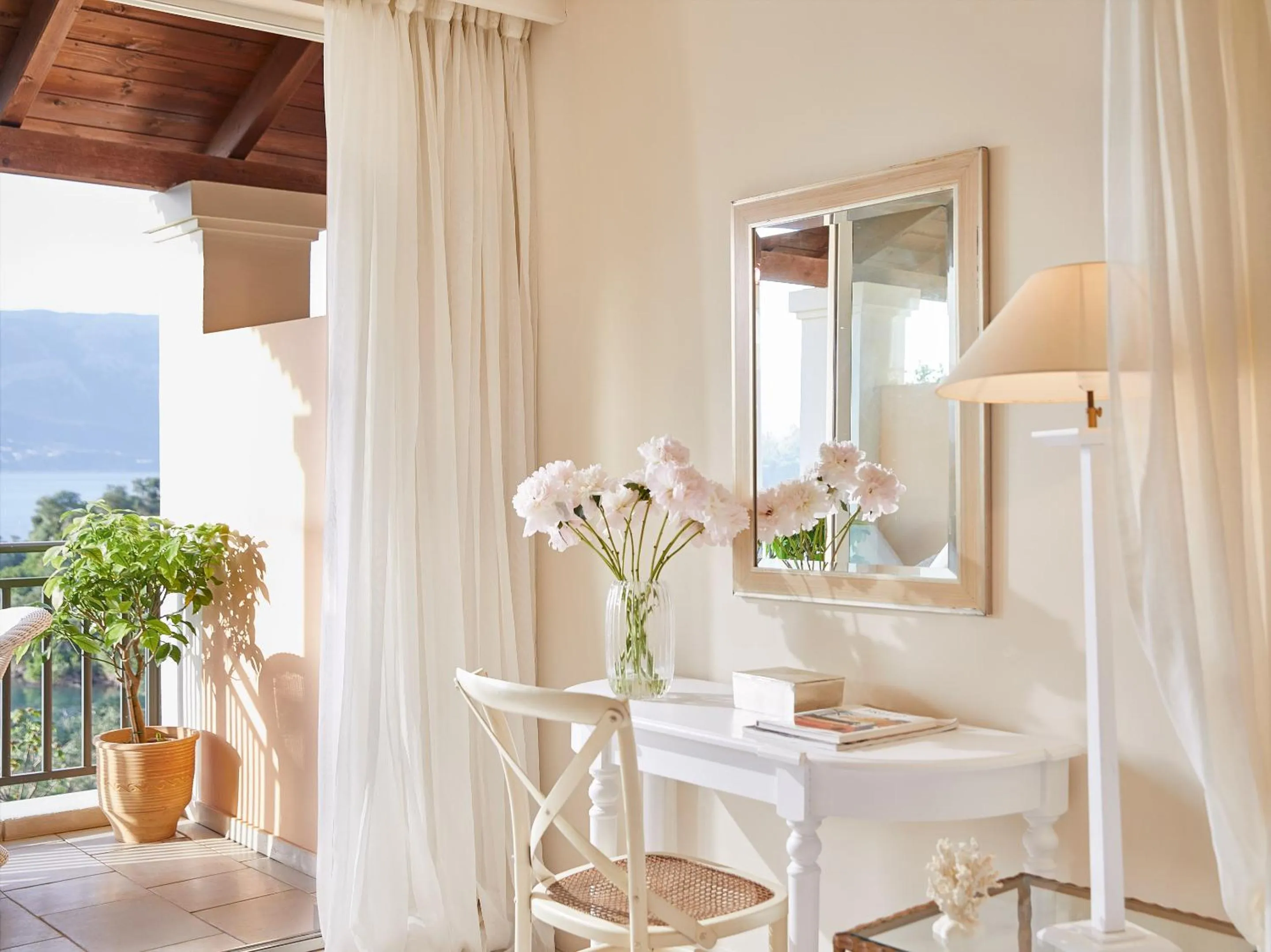 Decorative detail in Grecotel Eva Palace