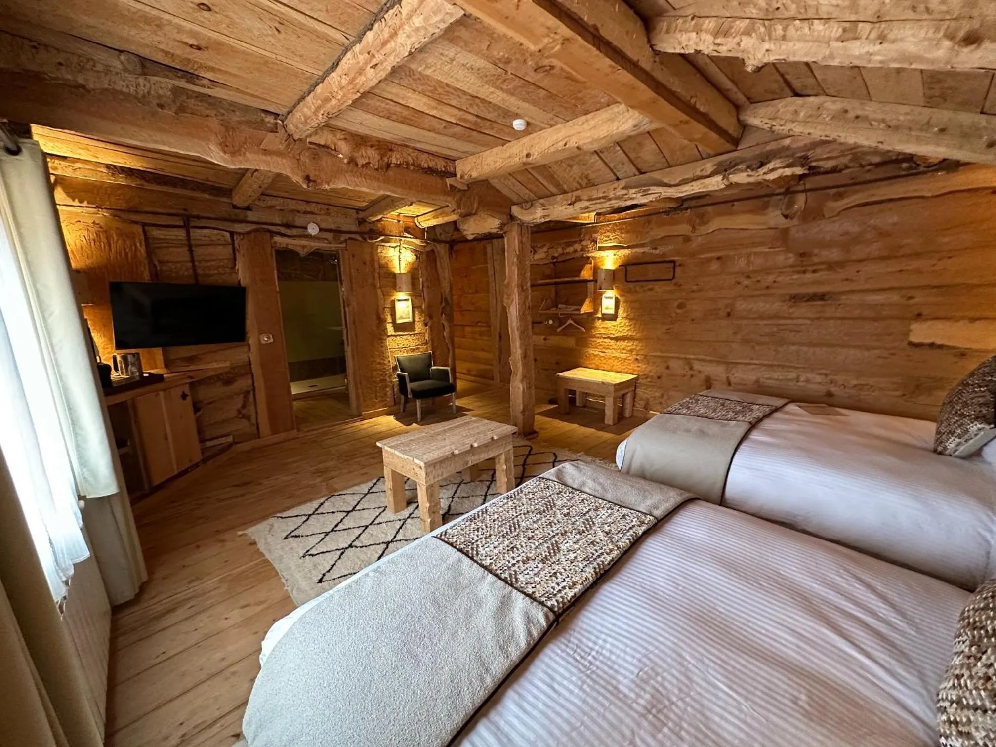 Bed in Hotel Xaluca Spa Aguelmame Sidi Ali