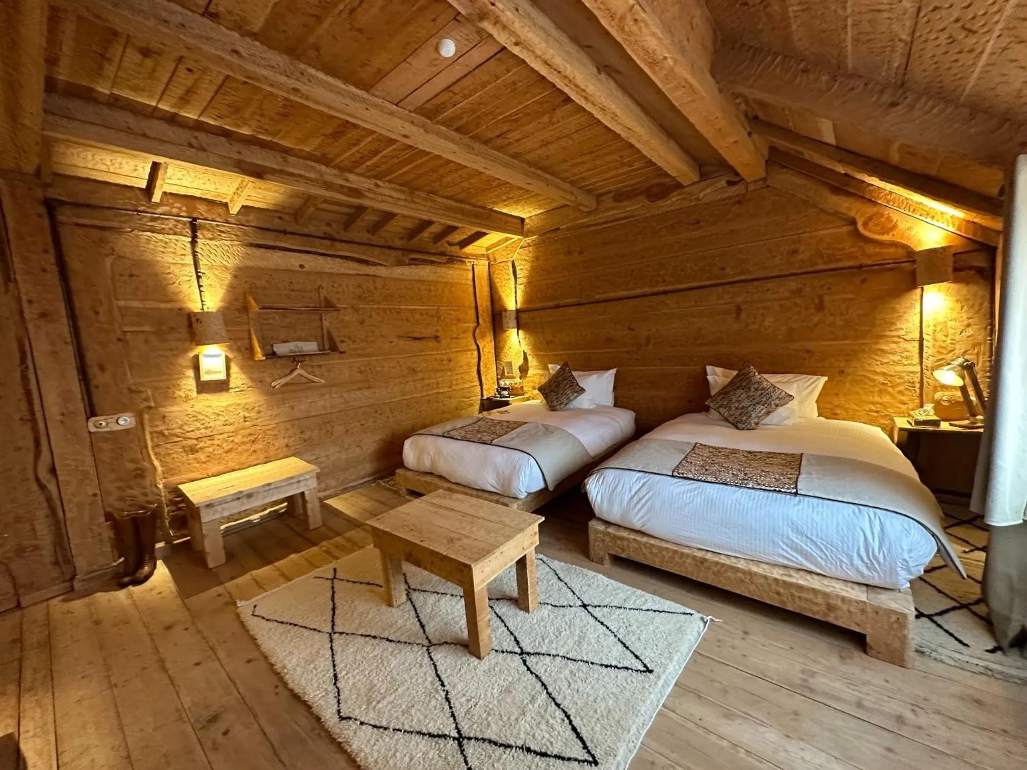 Photo of the whole room, Bed in Hotel Xaluca Spa Aguelmame Sidi Ali