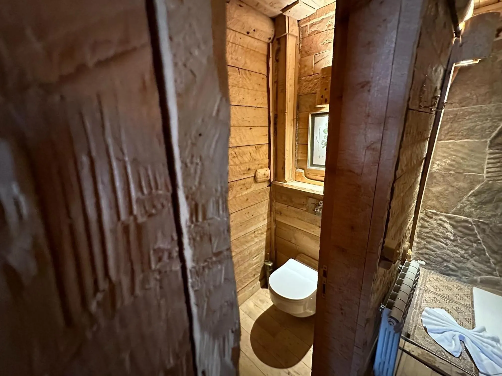 Toilet in Hotel Xaluca Spa Aguelmame Sidi Ali