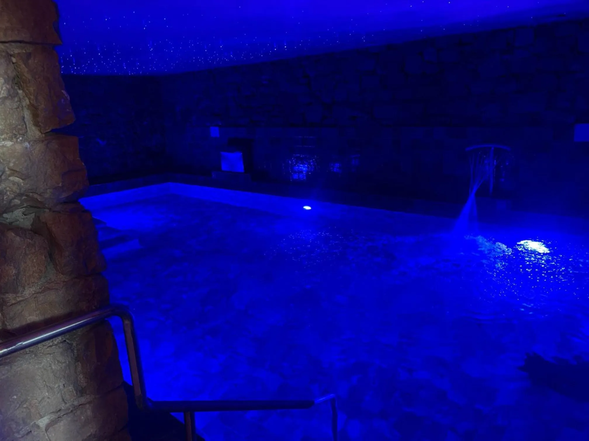 Swimming pool in Hotel Xaluca Spa Aguelmame Sidi Ali