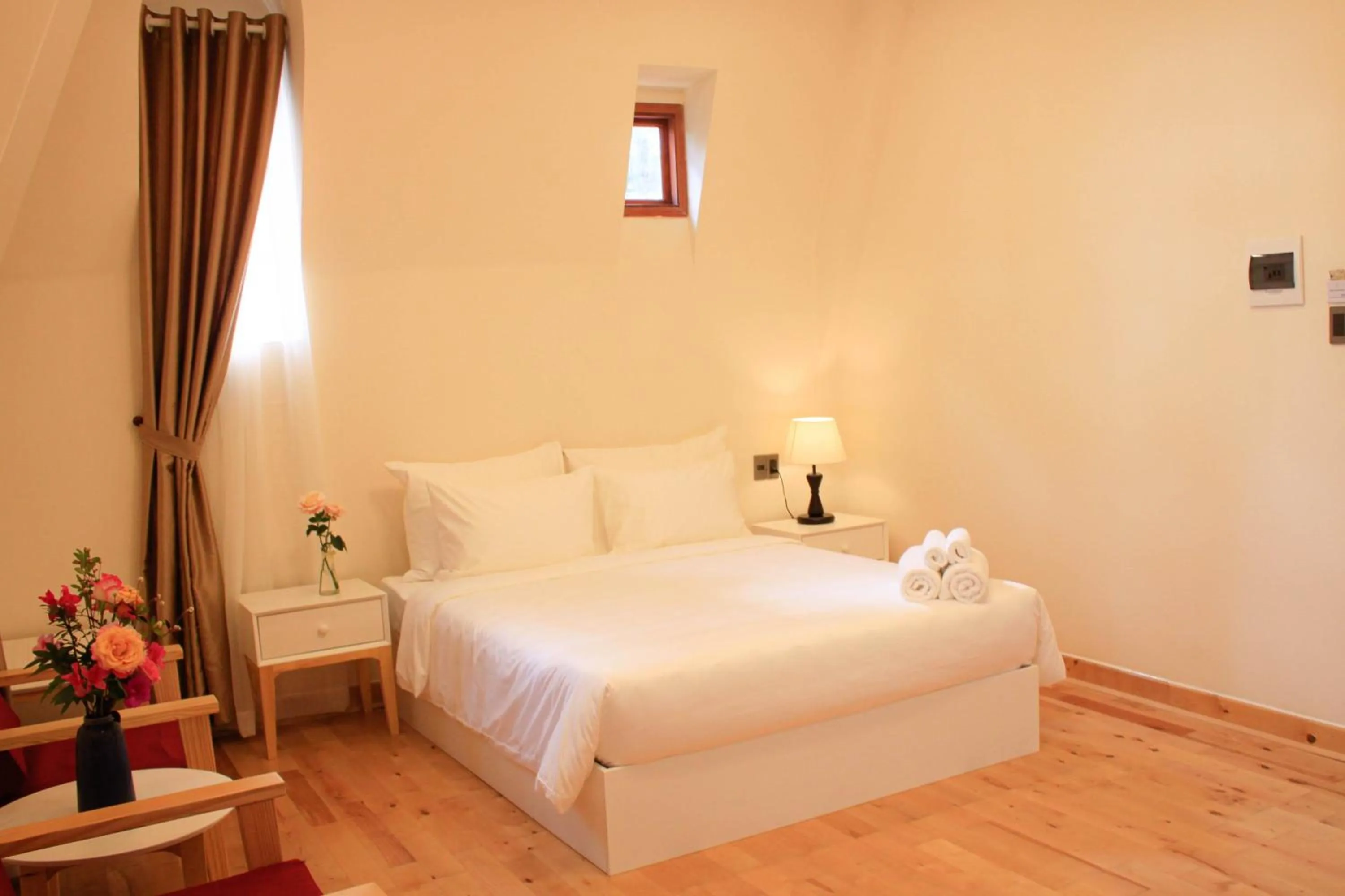 Bedroom, Bed in Omirita Resort Dalat